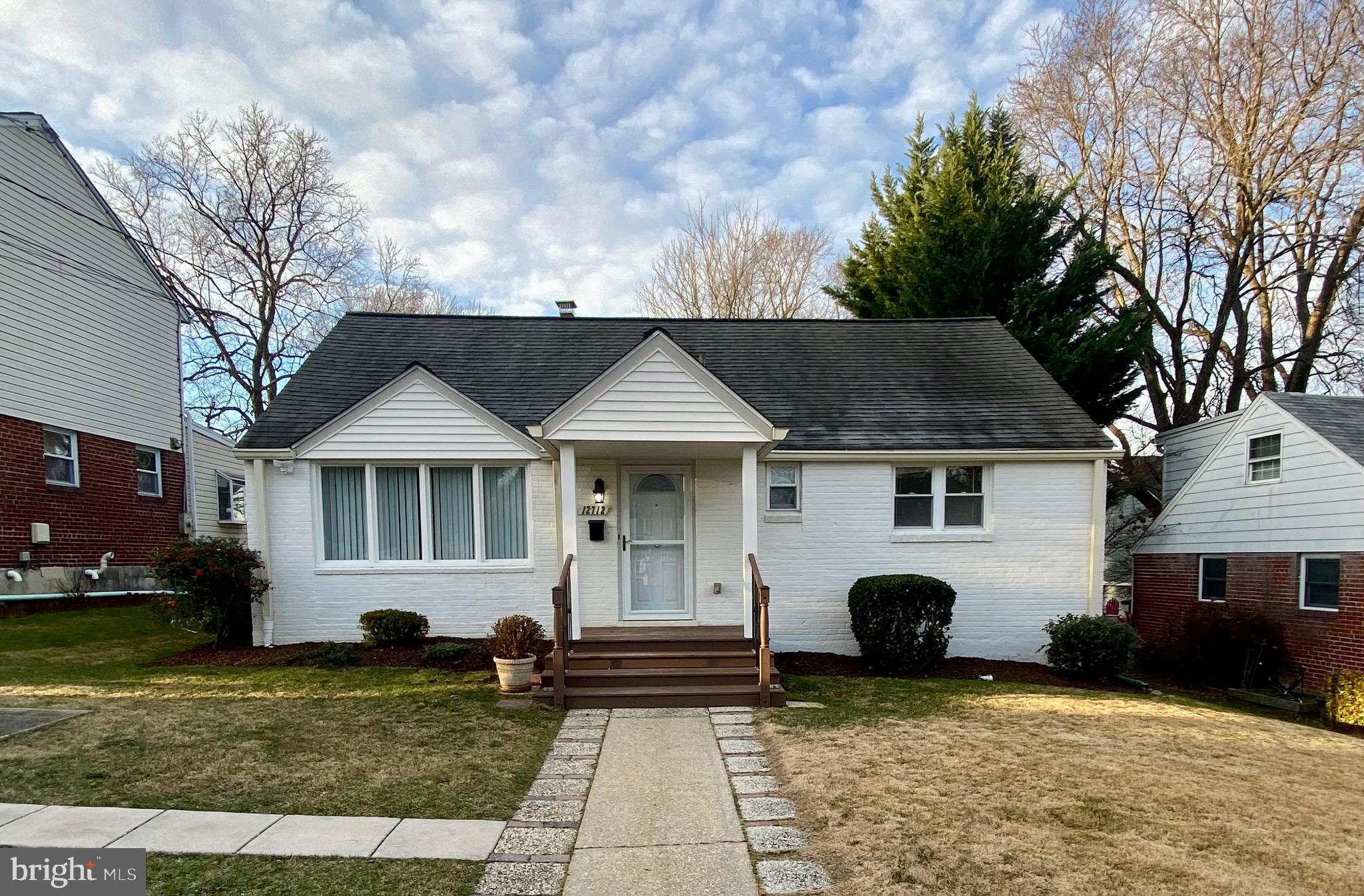 GLENMONT HILLS - Residential