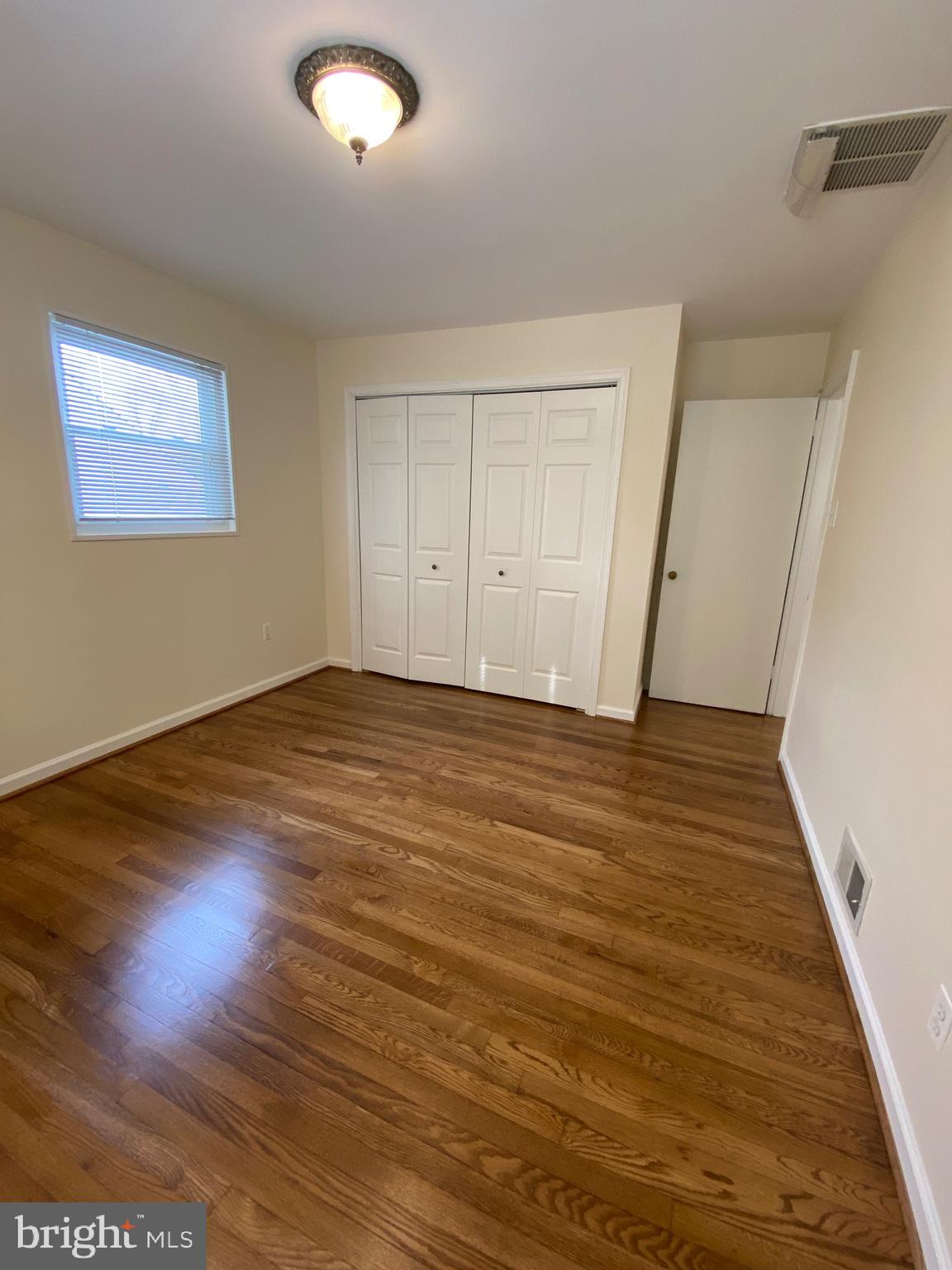 GLENMONT HILLS - Residential