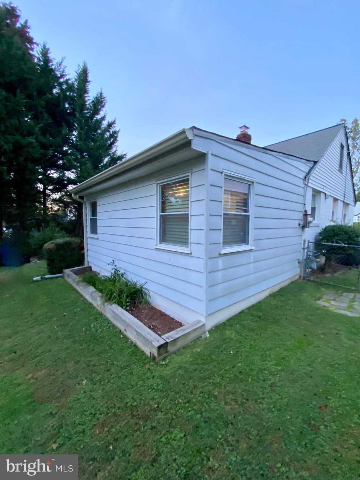 GLENMONT HILLS - Residential