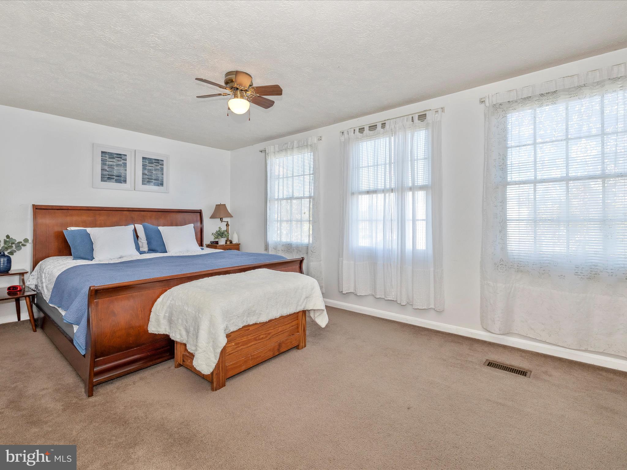 FARMBROOK - Residential