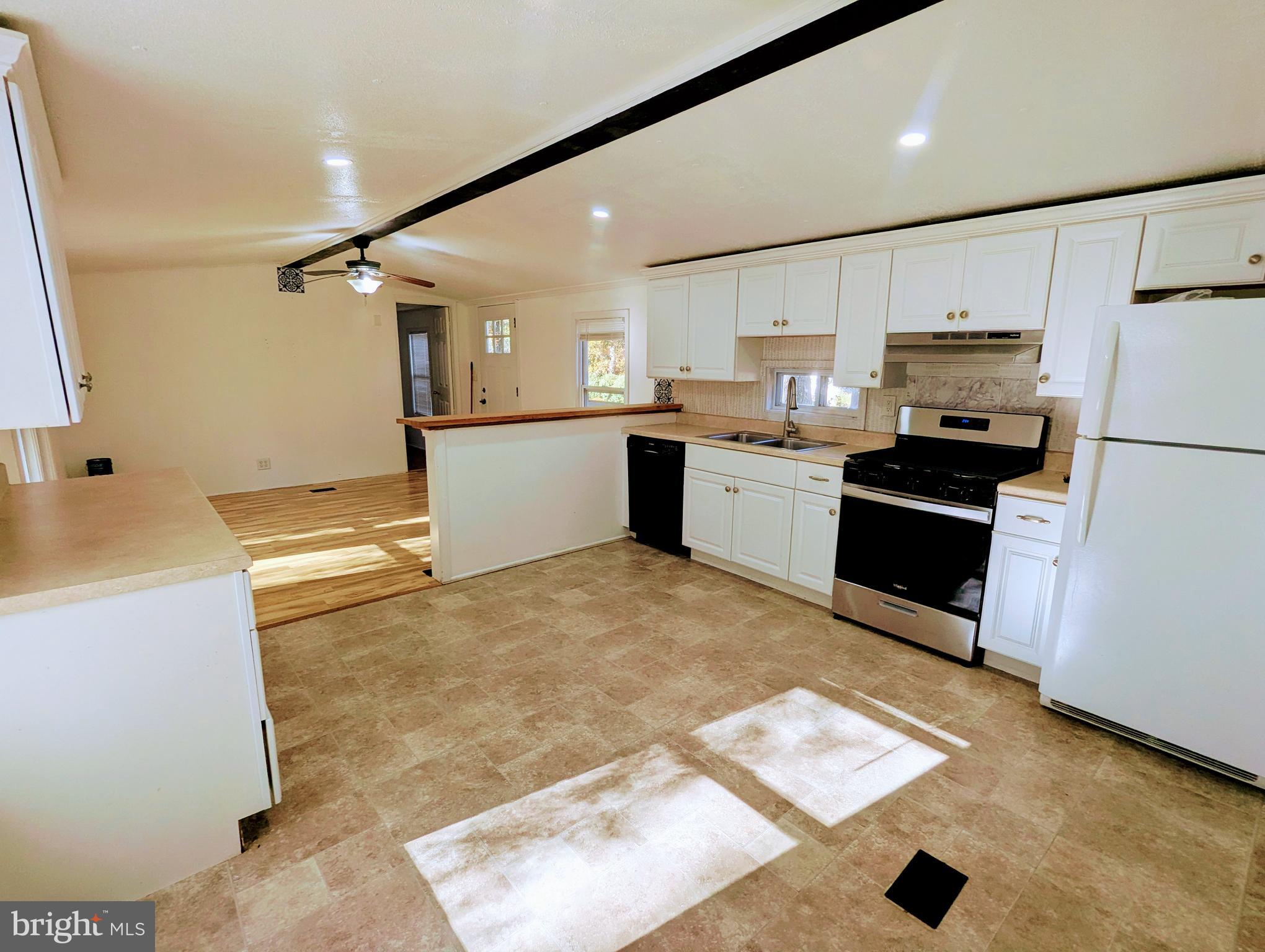 PINEY GLADE - Residential