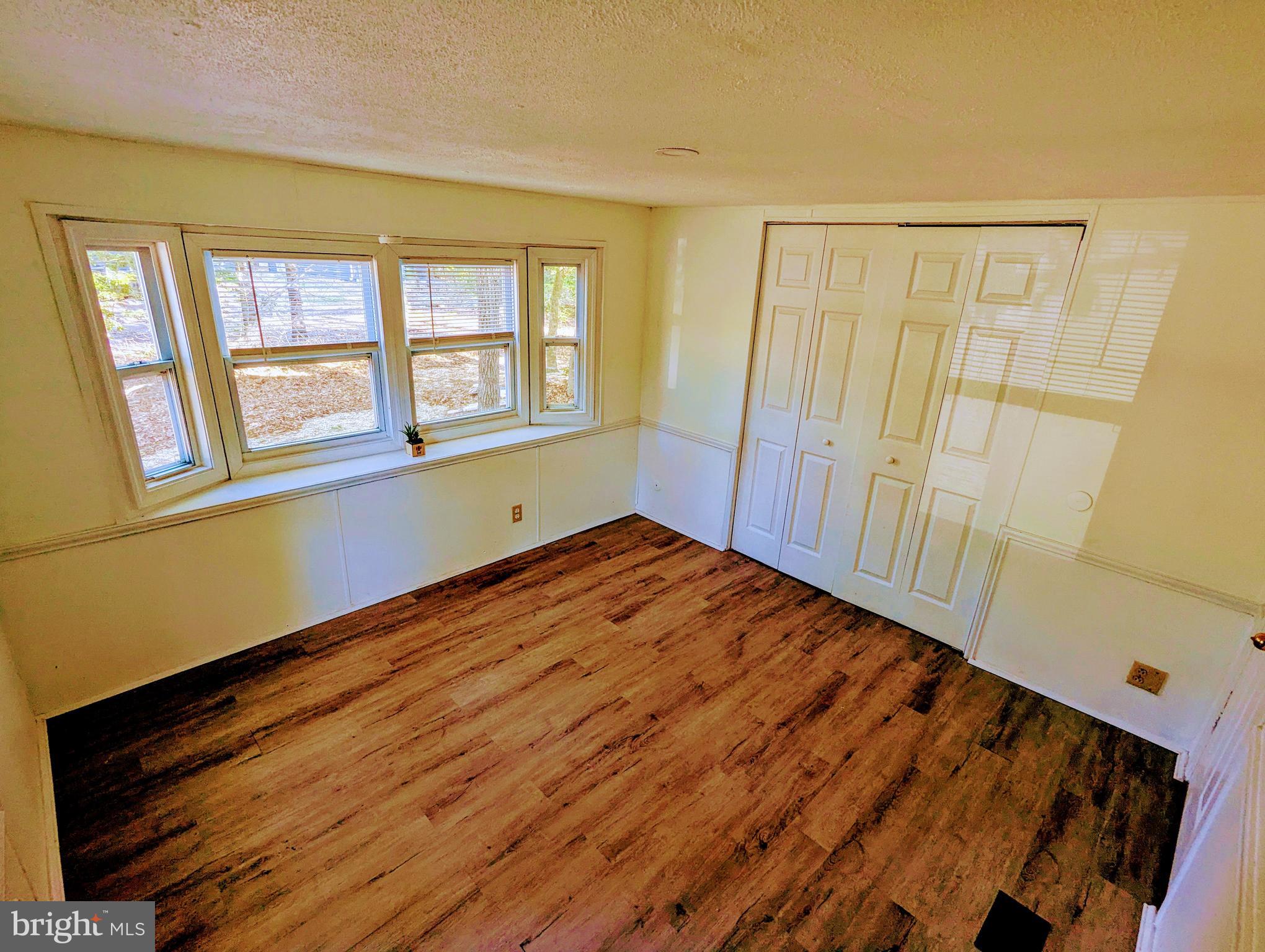 PINEY GLADE - Residential