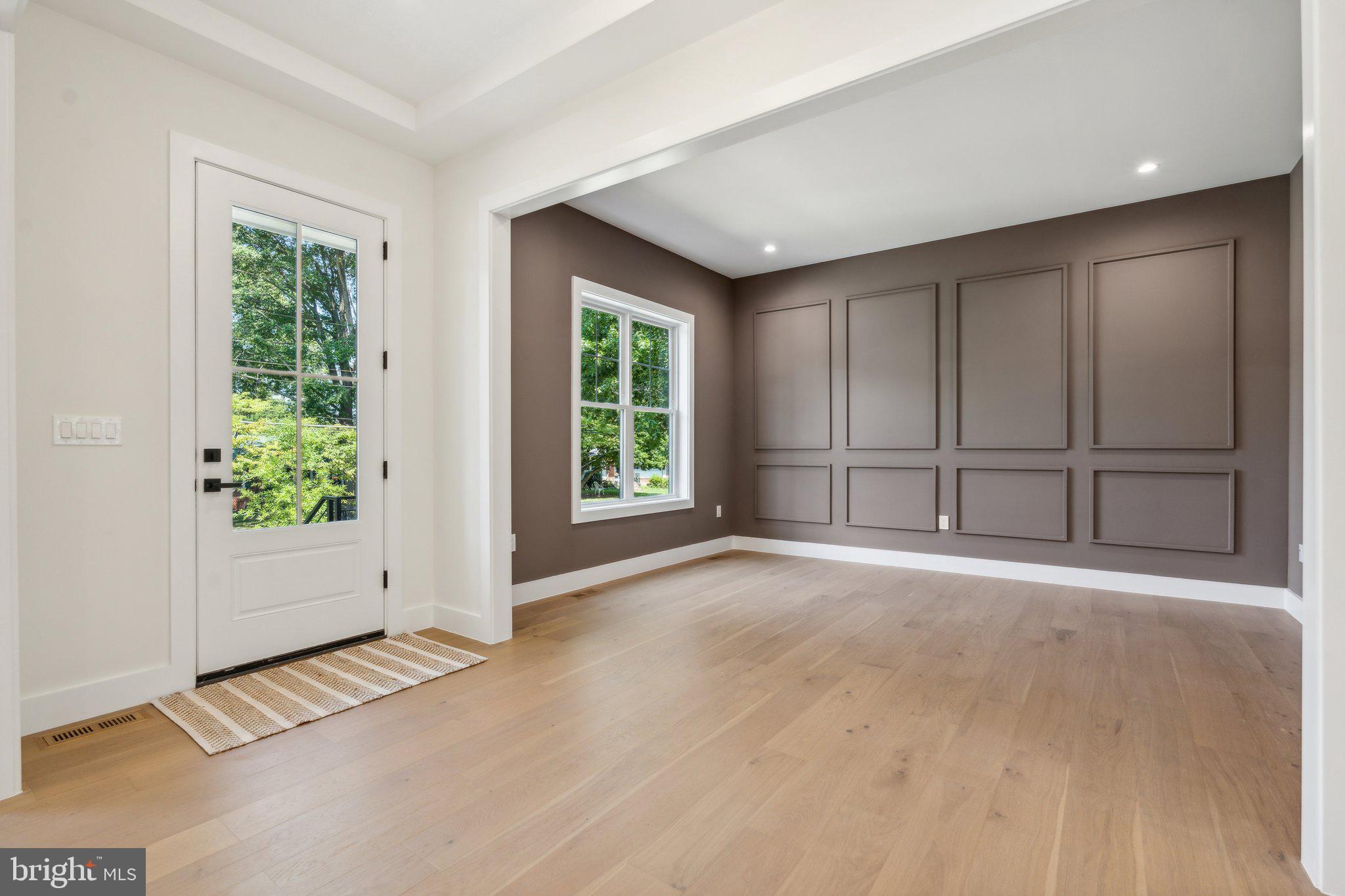 BROYHILLS MCLEAN ESTATES - Residential