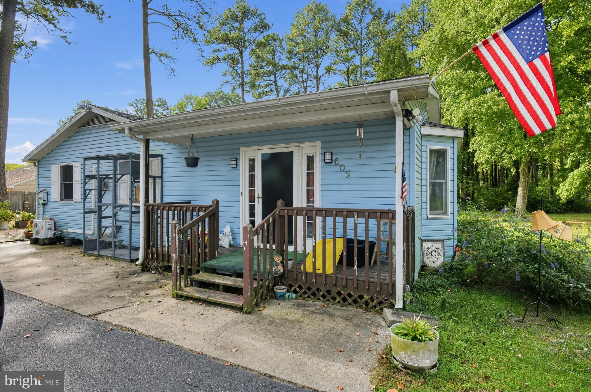 605 Allen Road