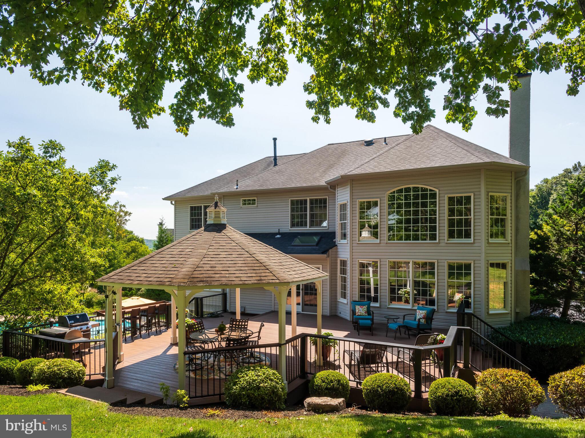 SWEDESFORD CHASE - Residential