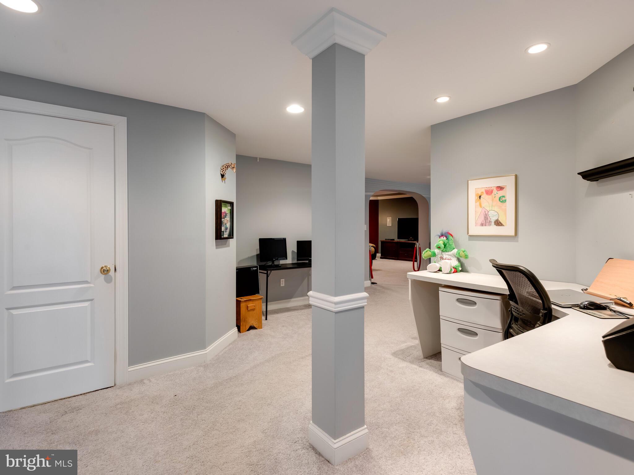 SWEDESFORD CHASE - Residential