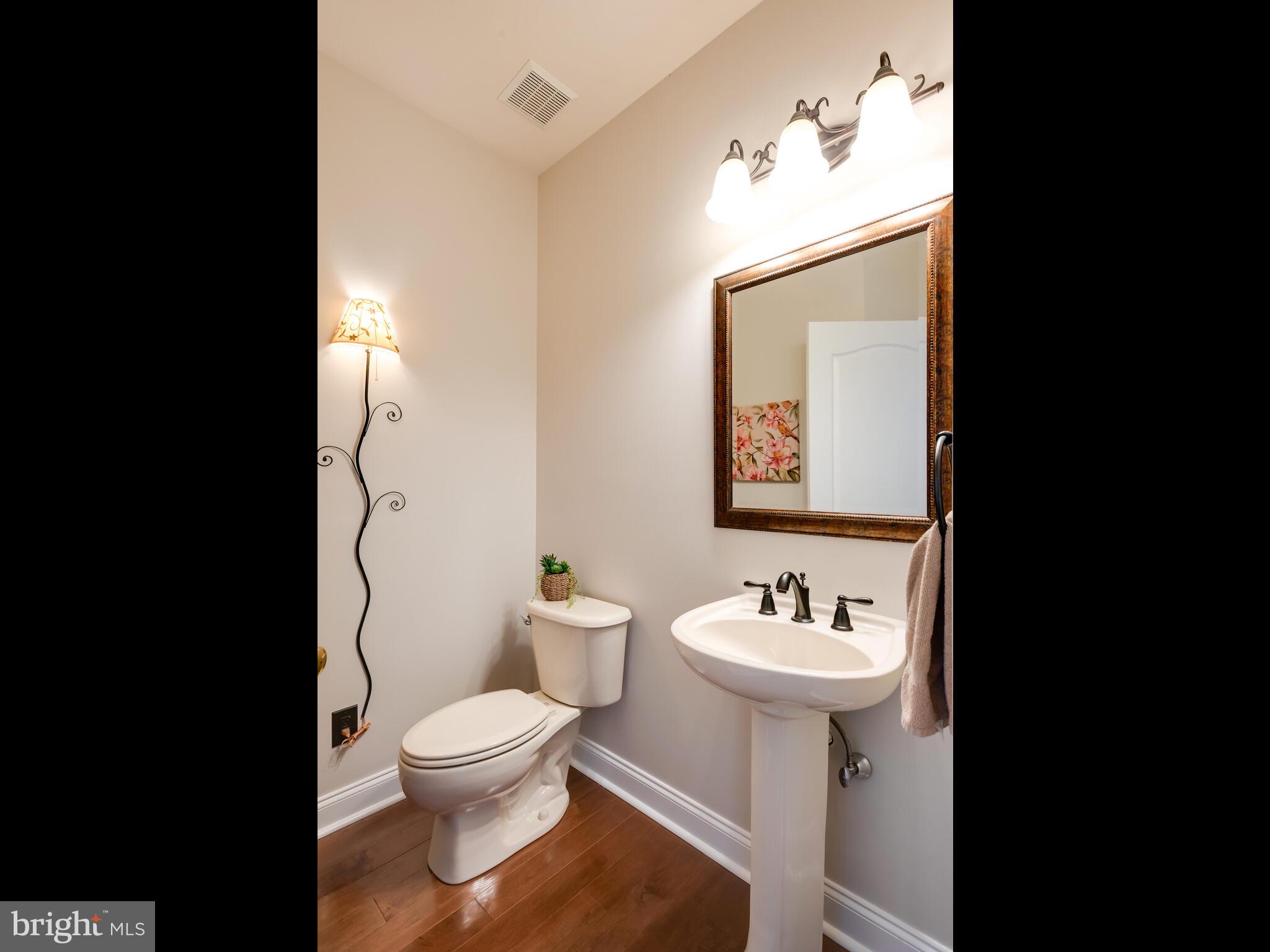 SWEDESFORD CHASE - Residential