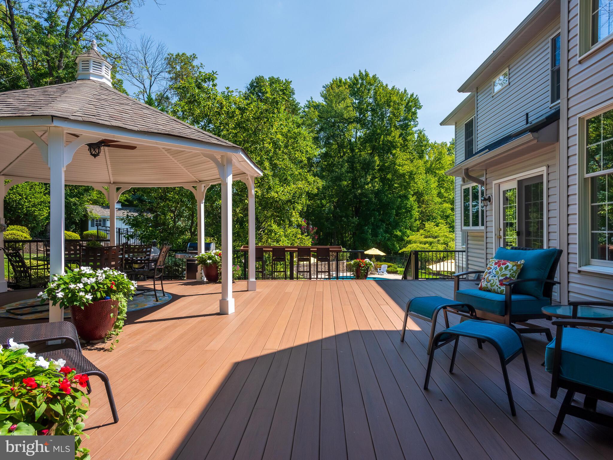 SWEDESFORD CHASE - Residential