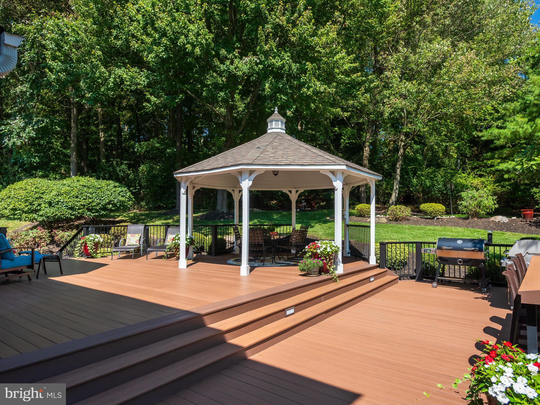 SWEDESFORD CHASE - Residential