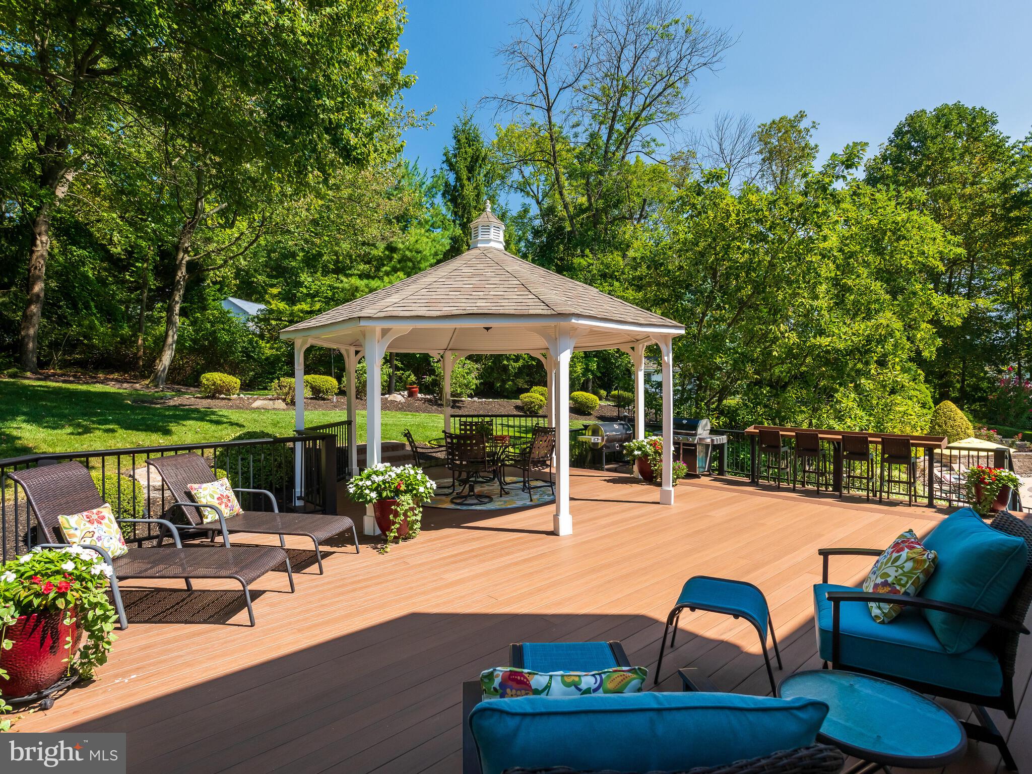 SWEDESFORD CHASE - Residential