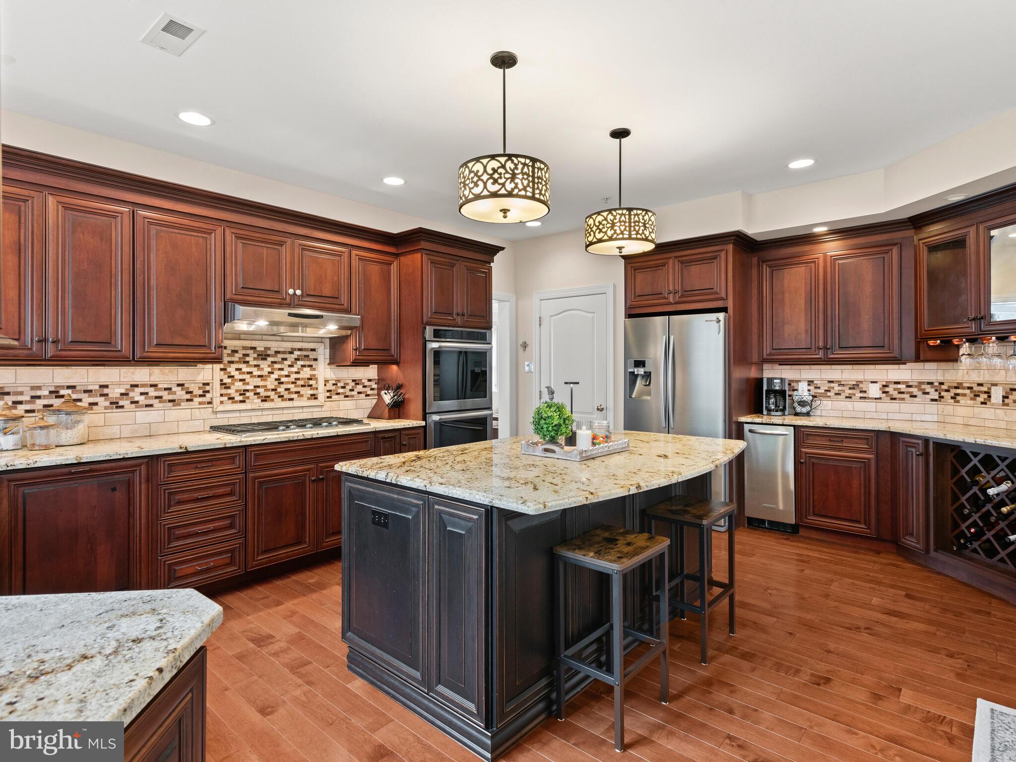 SWEDESFORD CHASE - Residential