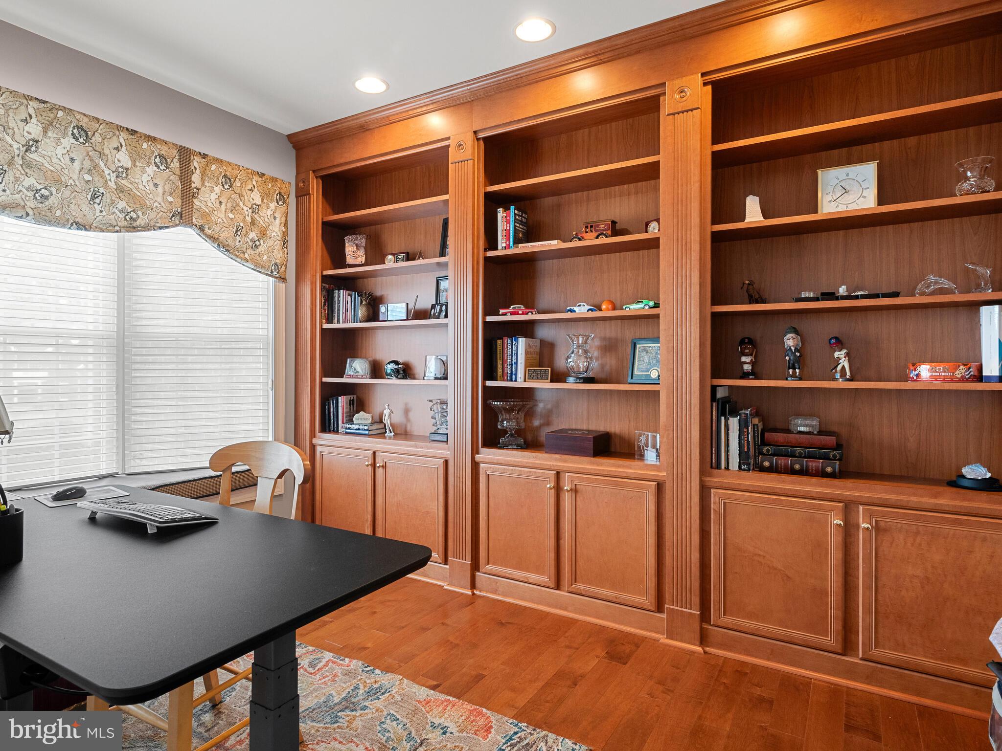 SWEDESFORD CHASE - Residential