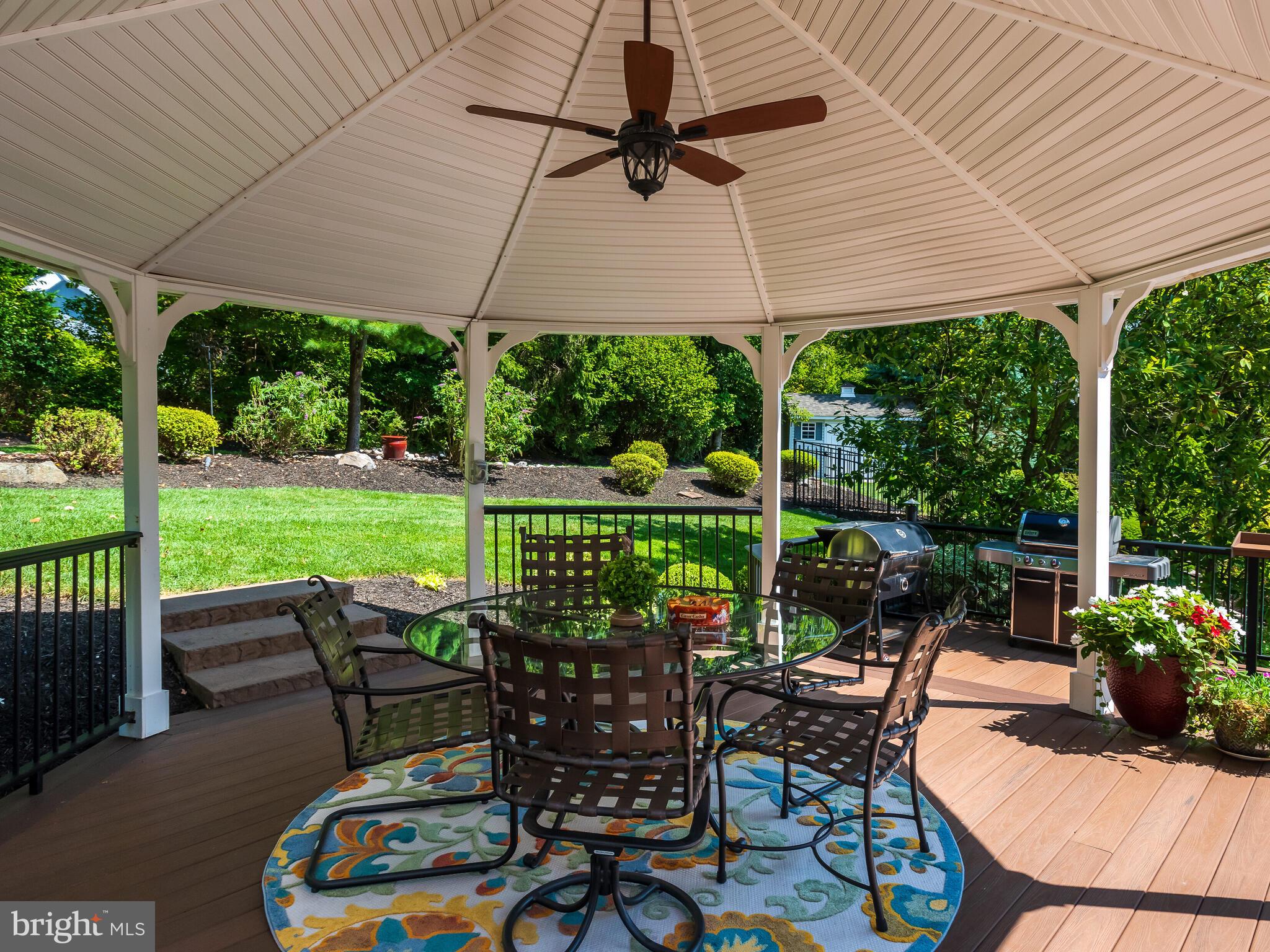 SWEDESFORD CHASE - Residential