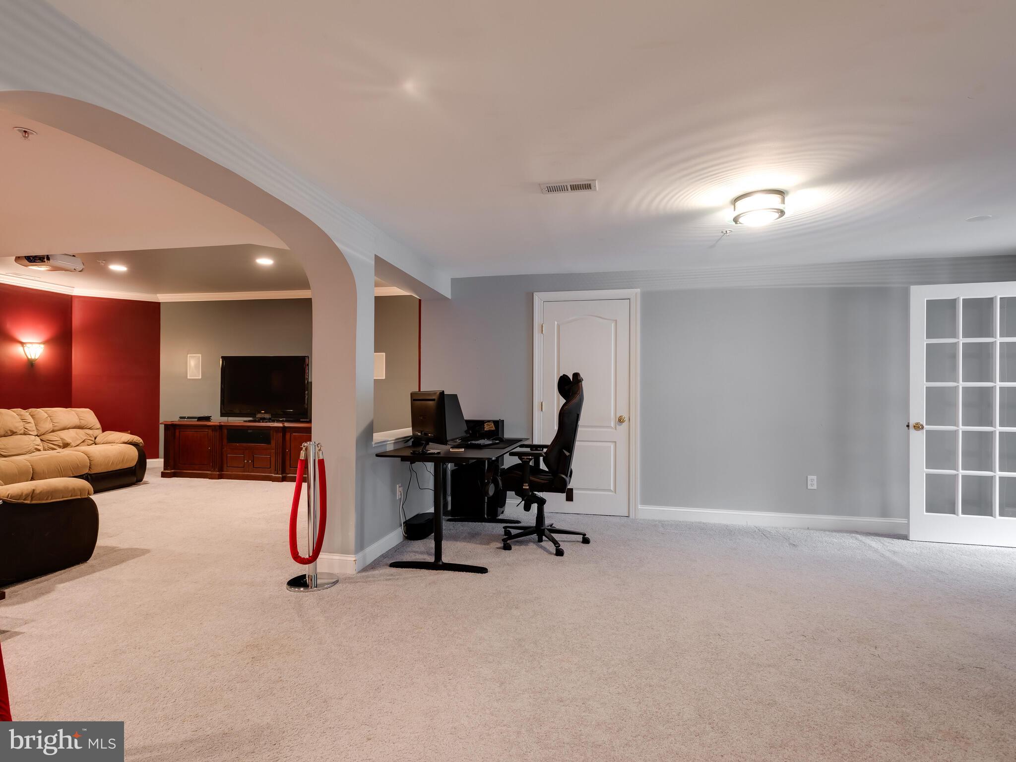 SWEDESFORD CHASE - Residential