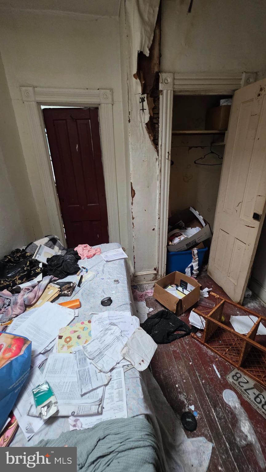 SHIPLEY HILL - Residential