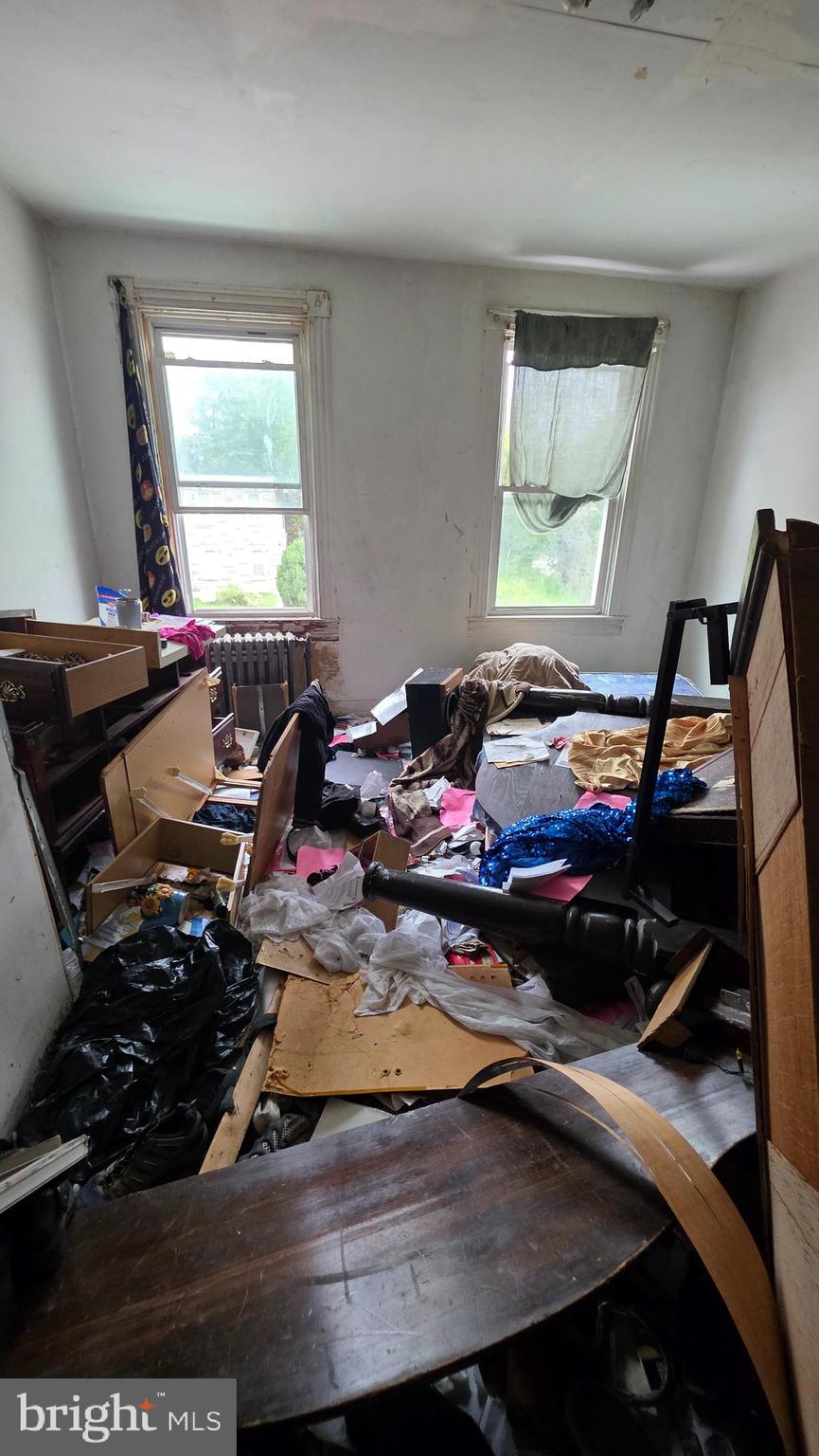 SHIPLEY HILL - Residential