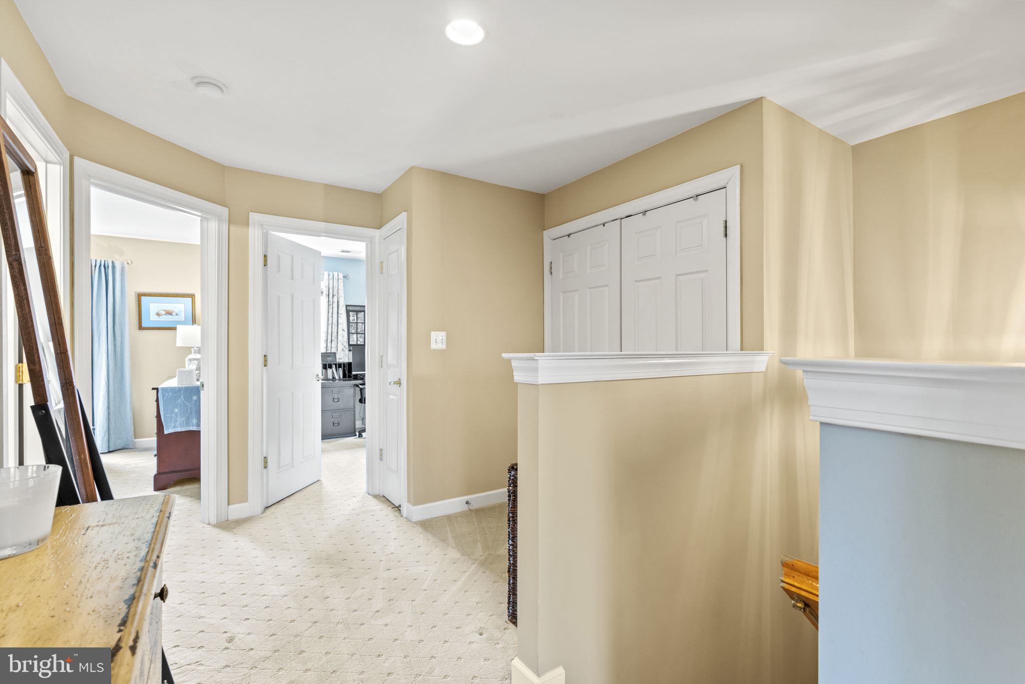 RIVERSIDE STATION - Residential