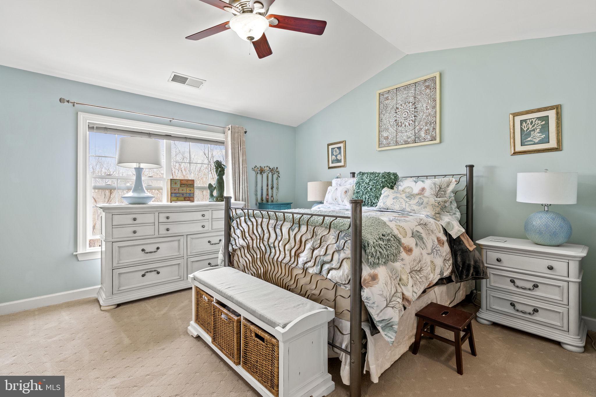 RIVERSIDE STATION - Residential