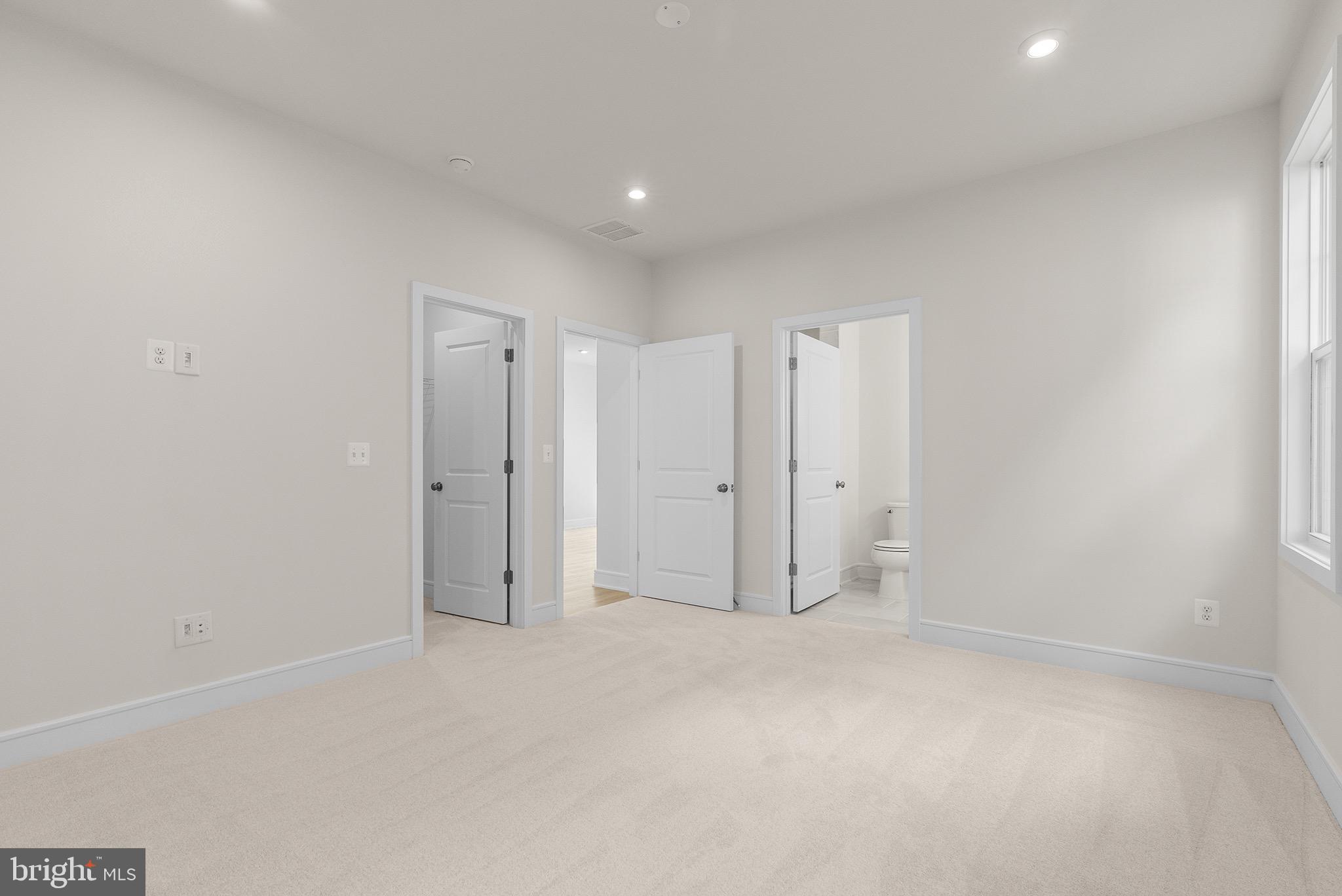 LAKE FREDERICK - Residential