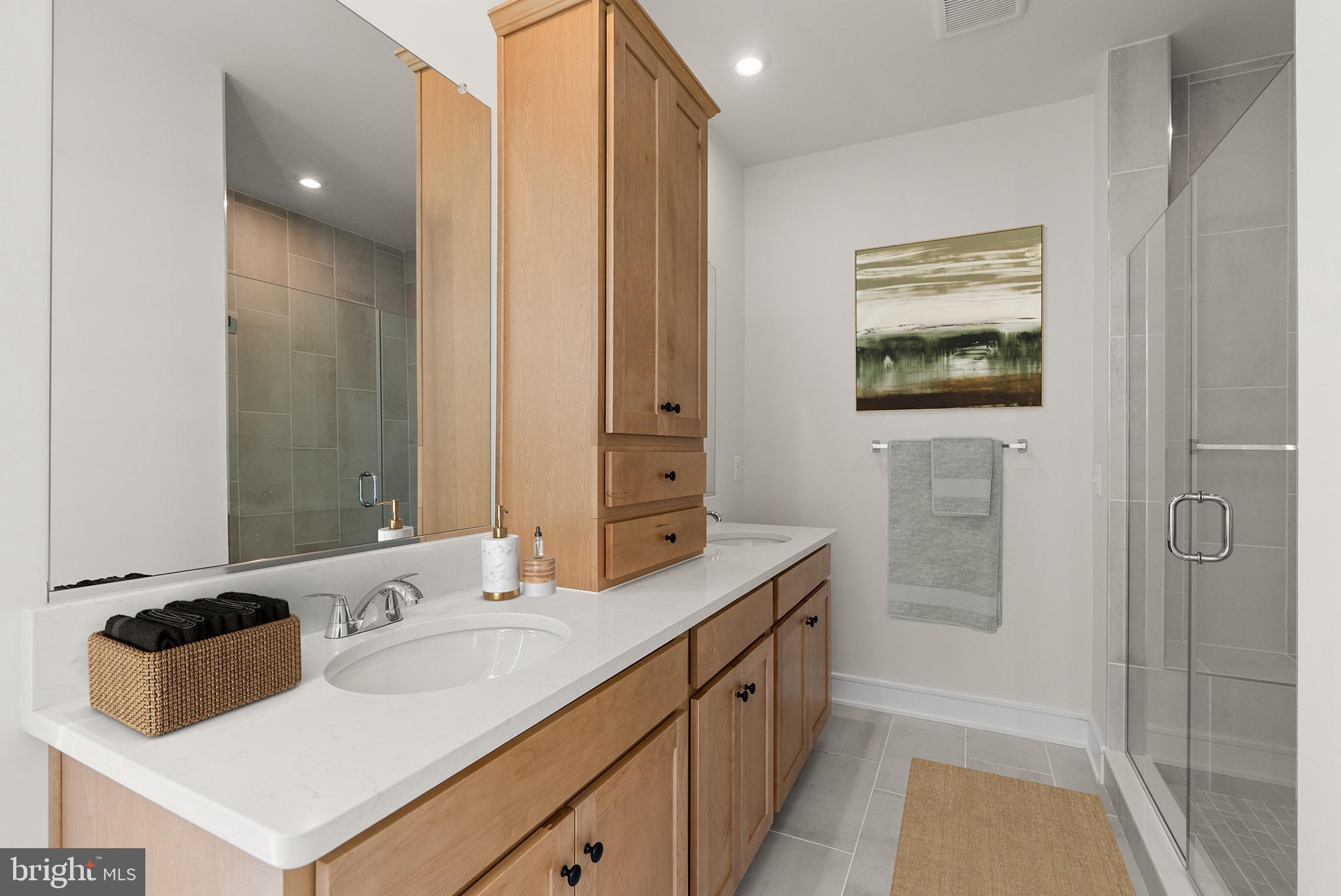 LAKE FREDERICK - Residential