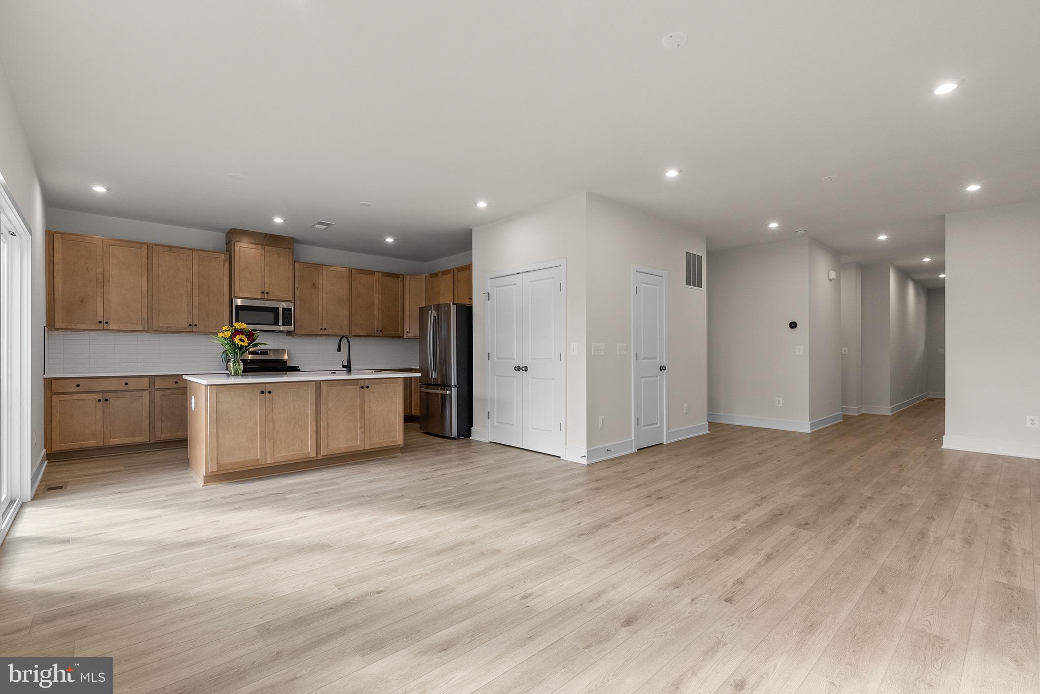 LAKE FREDERICK - Residential