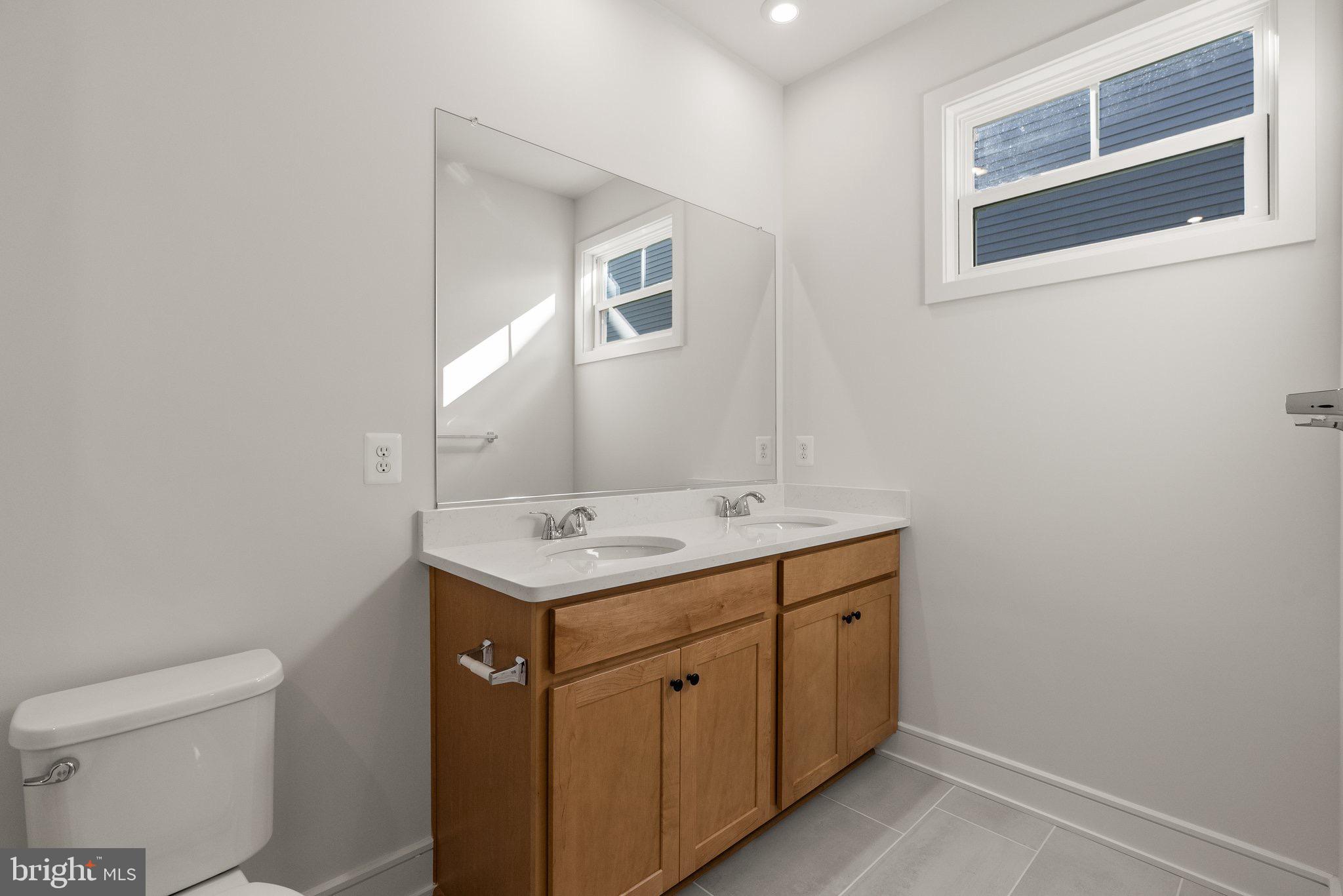 LAKE FREDERICK - Residential