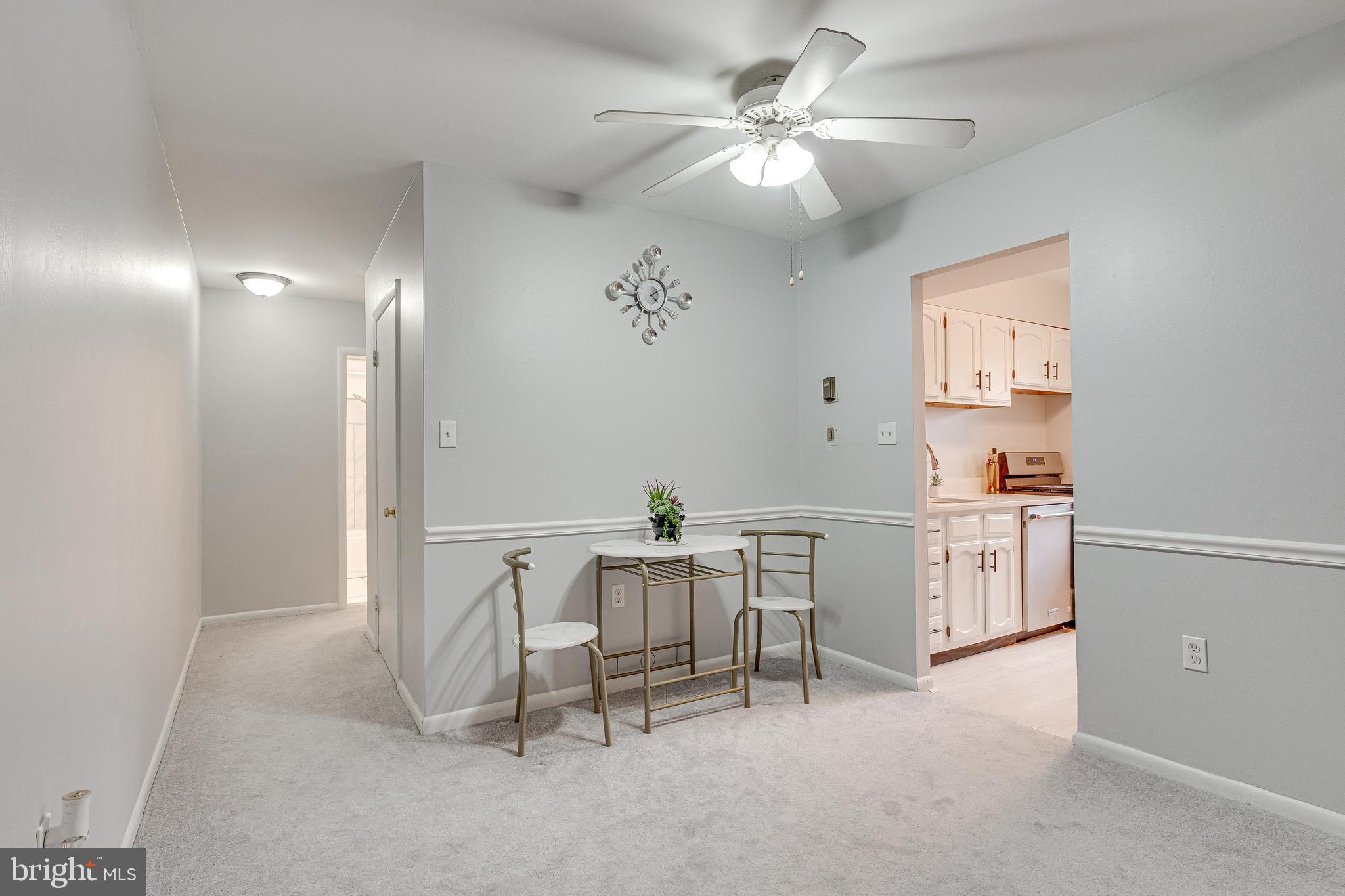 FOXCROFT COLONY CONDOS - Residential