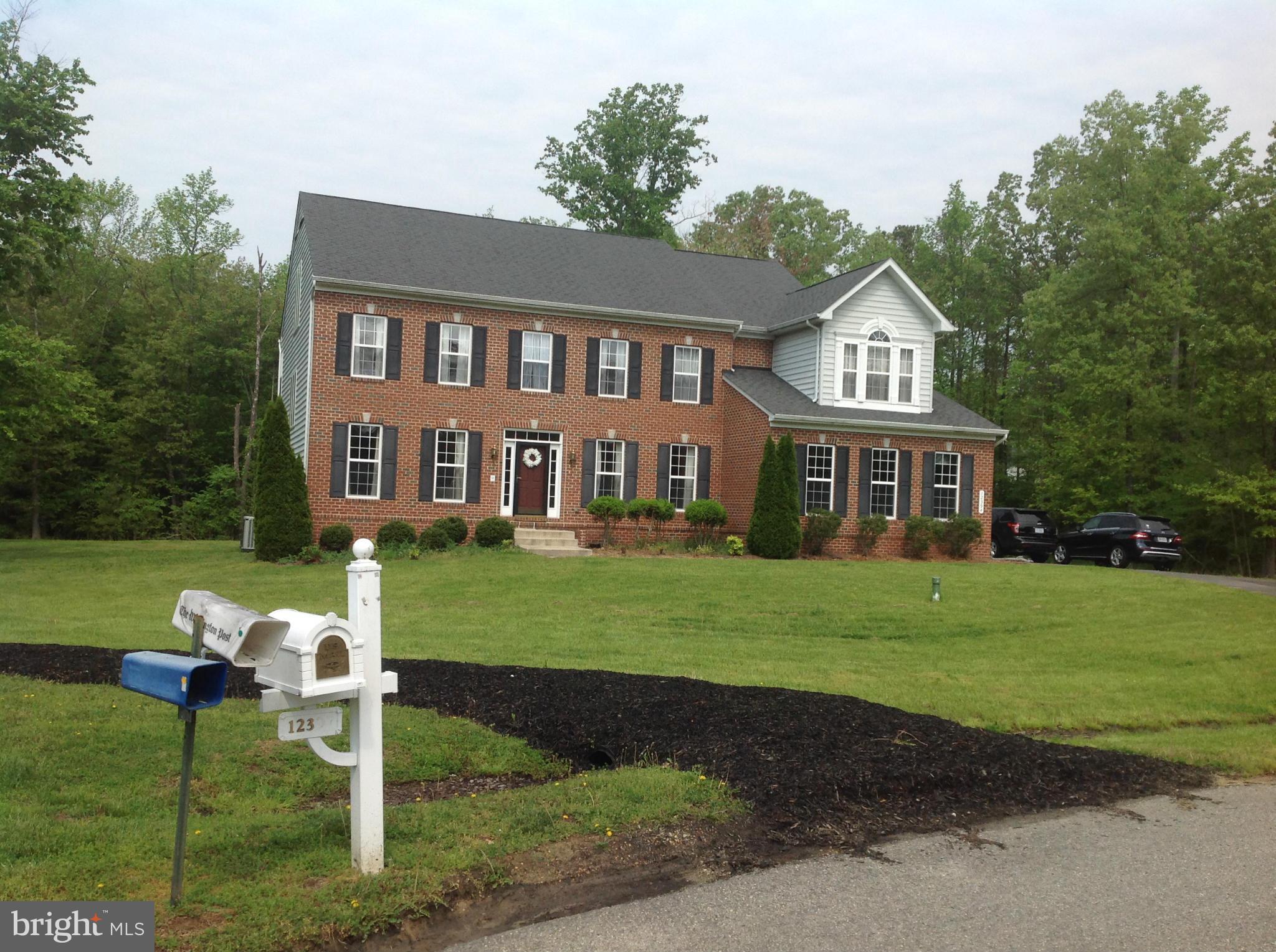 WHISPER CREEK SUB - Residential