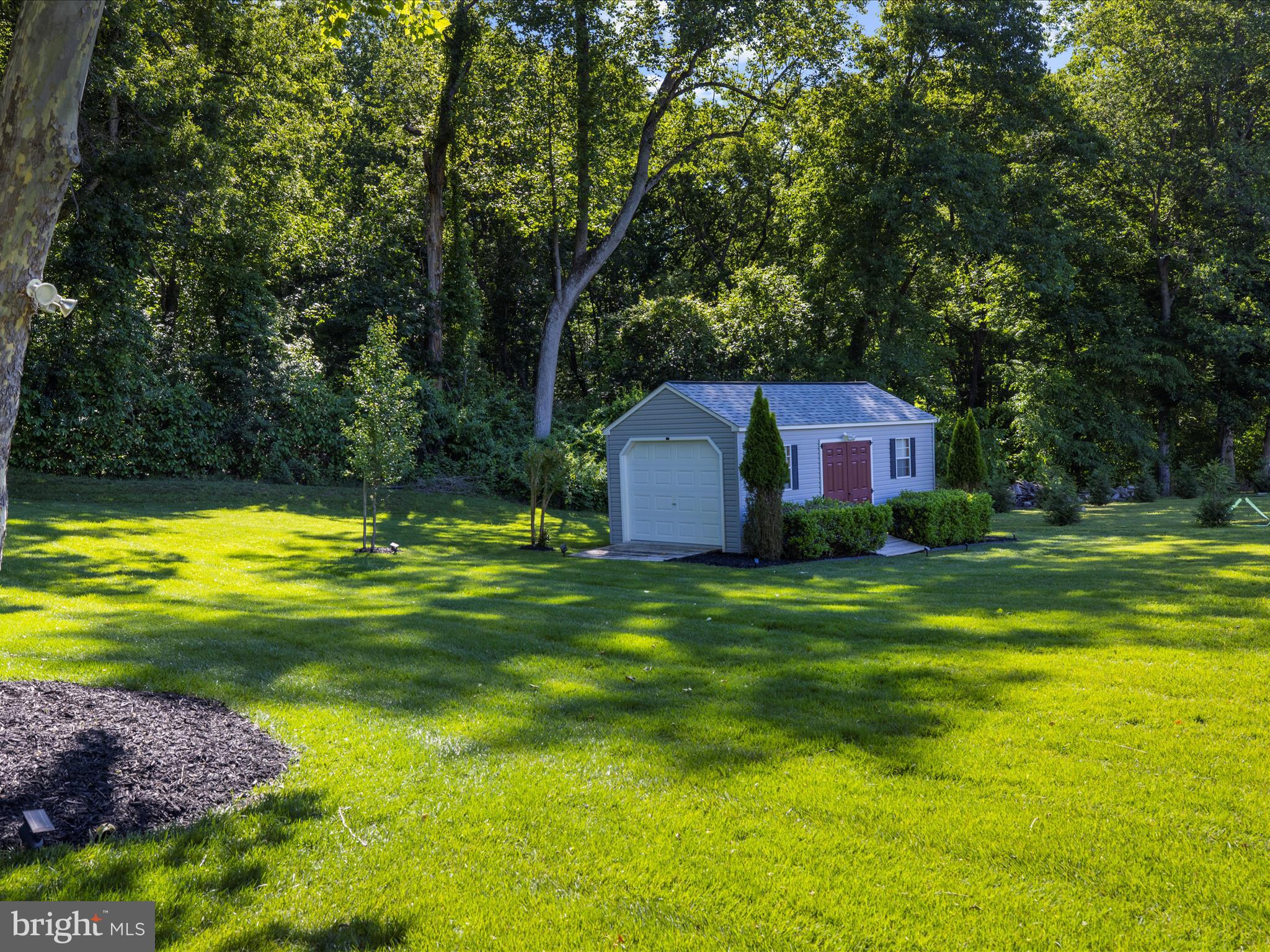 CARDINAL'S CREST - Residential