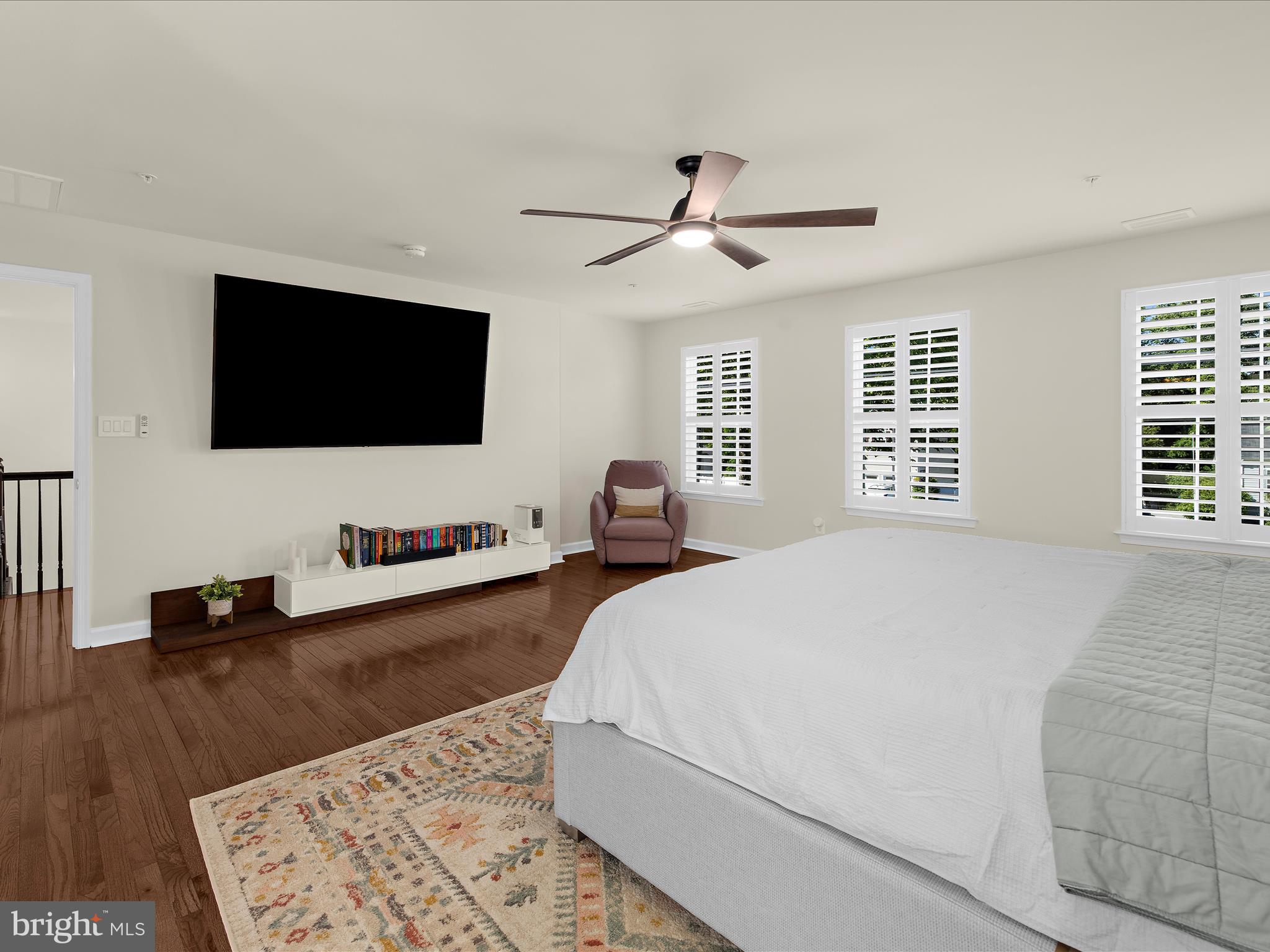 CARDINAL'S CREST - Residential