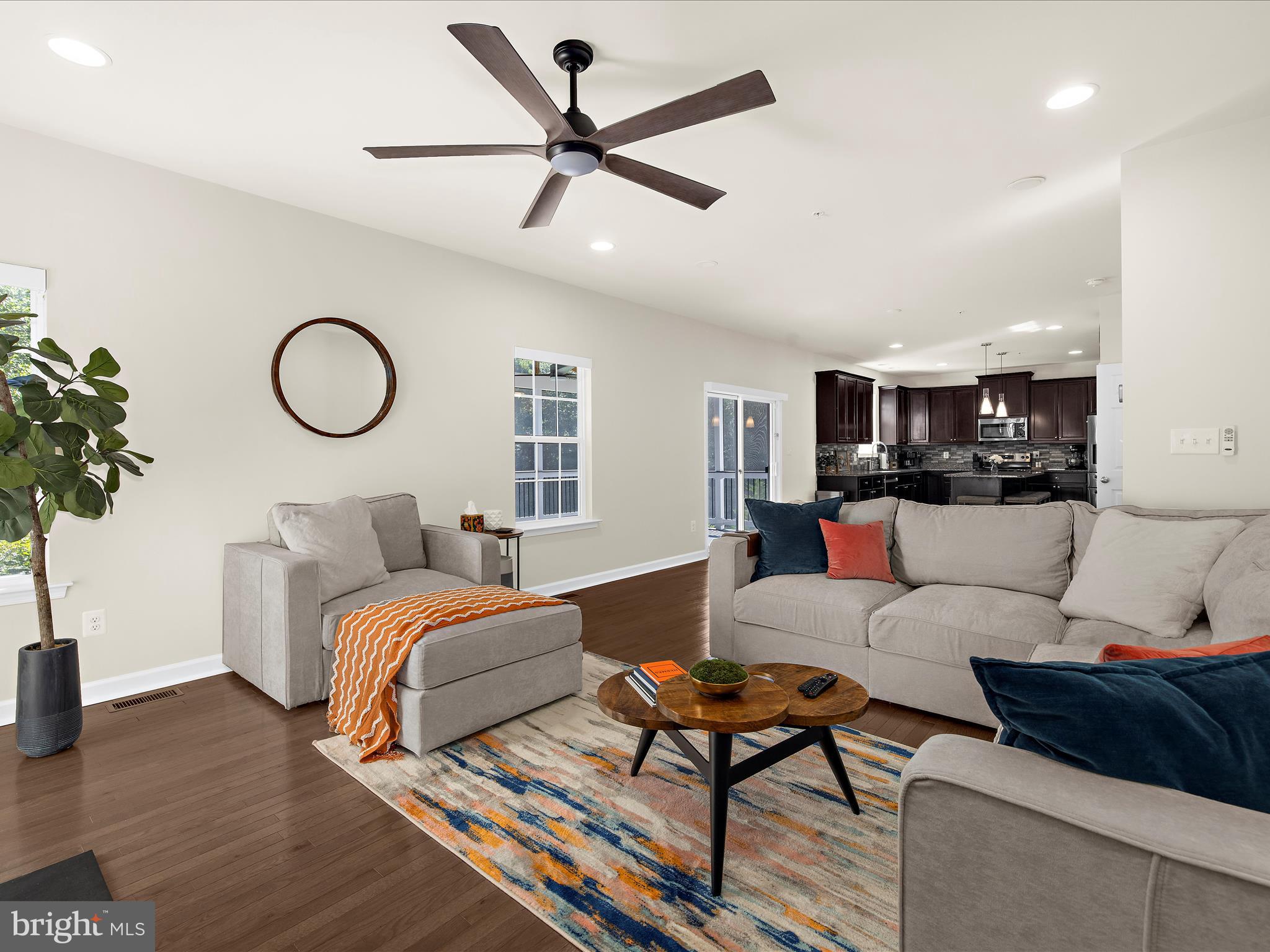 CARDINAL'S CREST - Residential