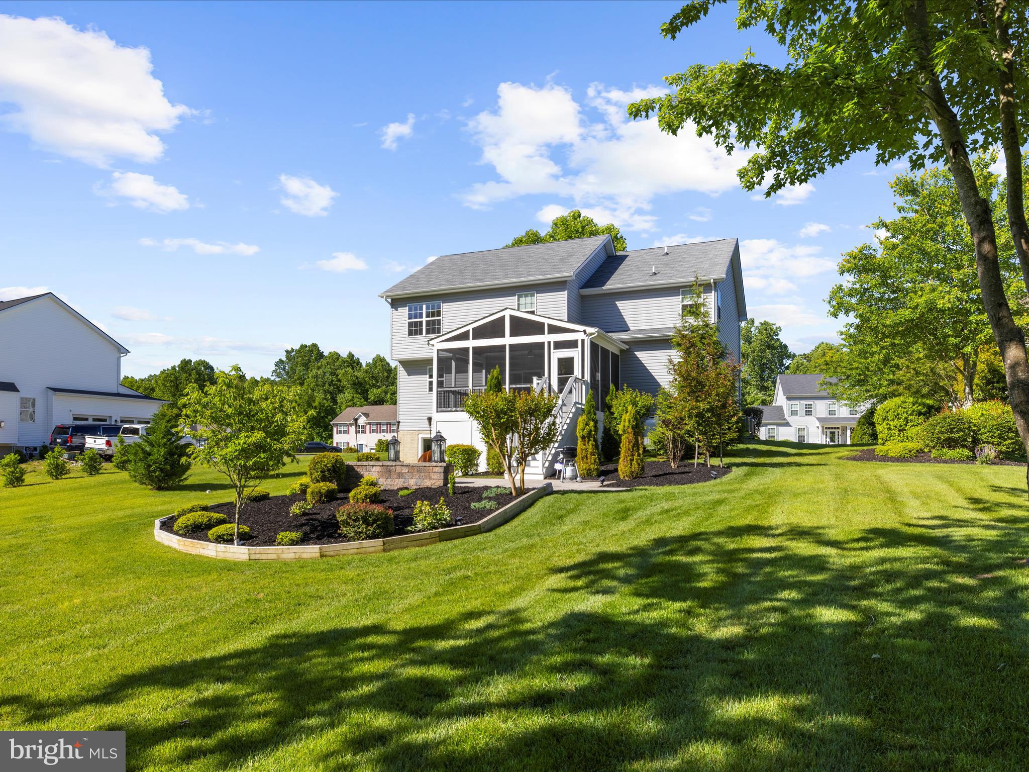 CARDINAL'S CREST - Residential