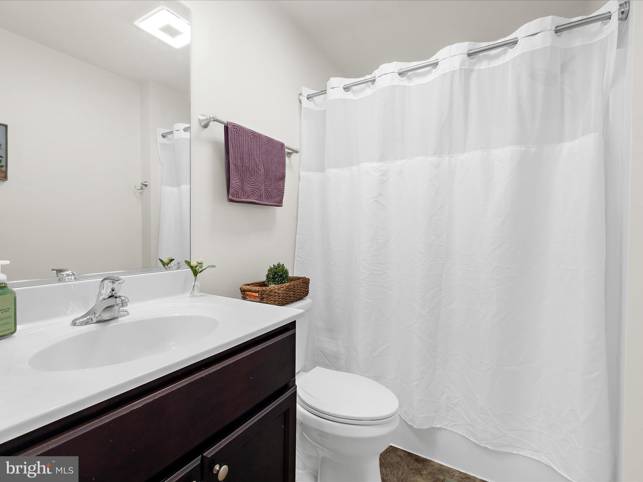 CARDINAL'S CREST - Residential