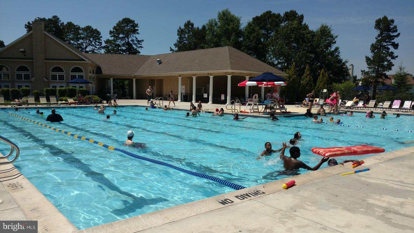 WILTONS CORNER - Residential