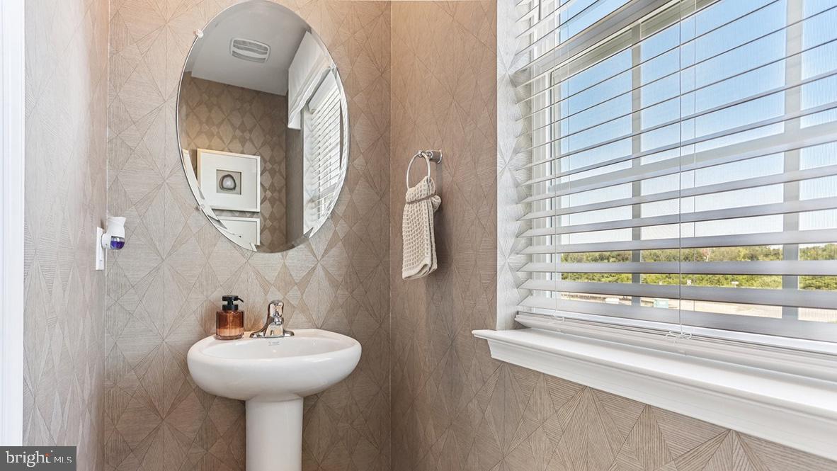 WILTONS CORNER - Residential