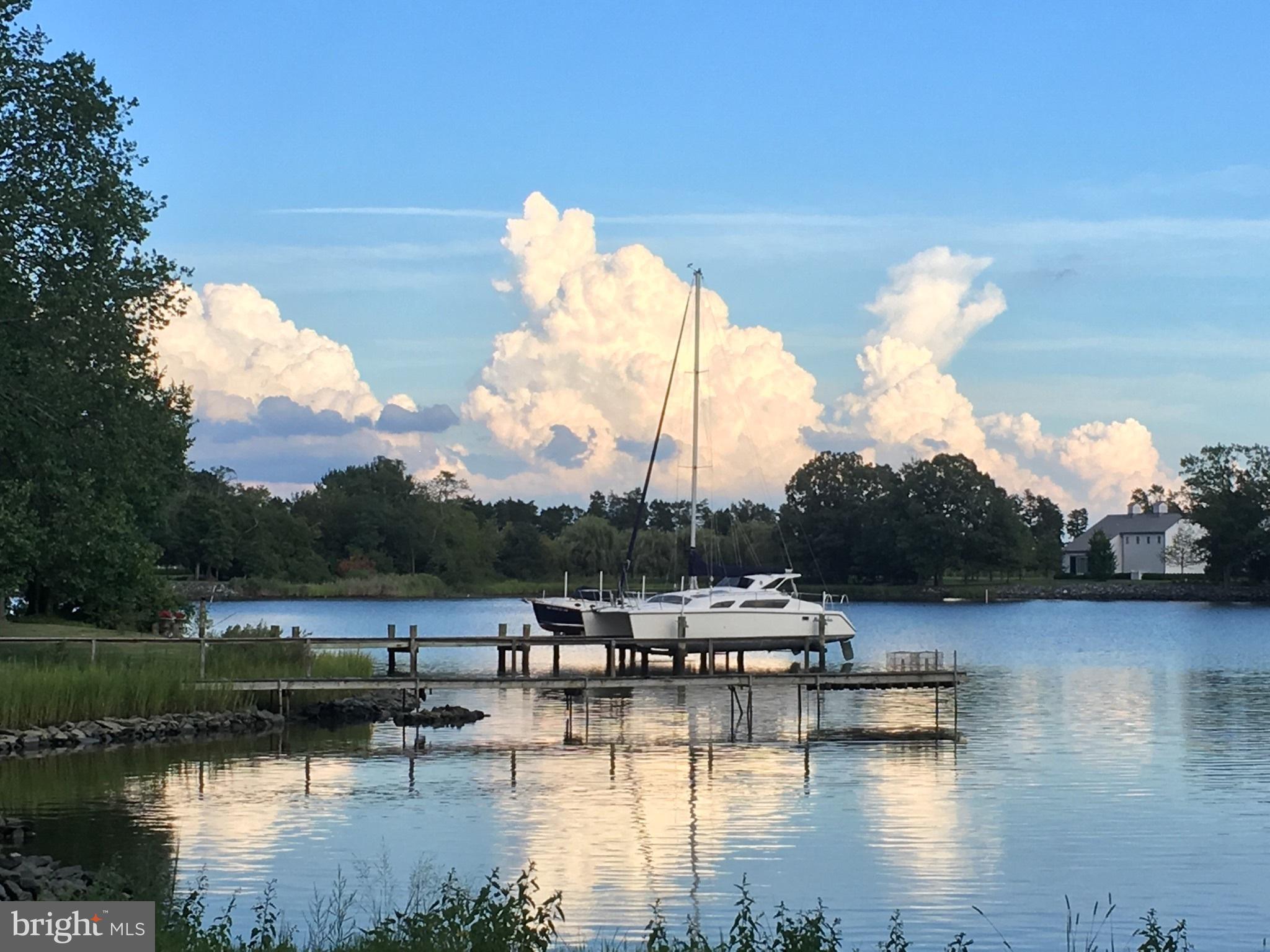 RIO VISTA - Residential