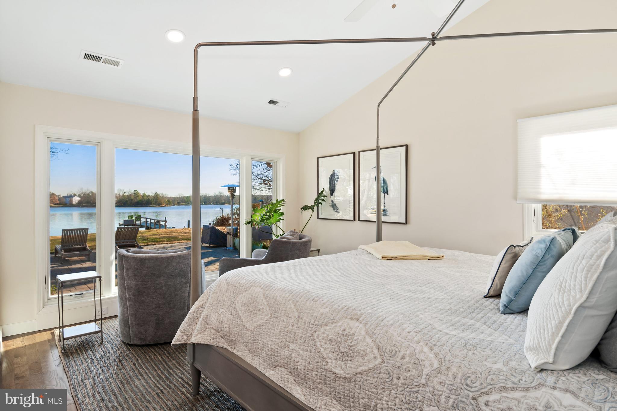 RIO VISTA - Residential