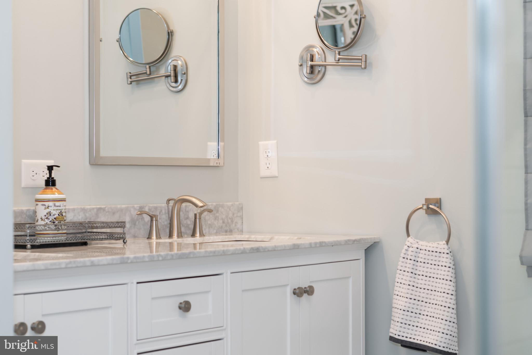 RIO VISTA - Residential