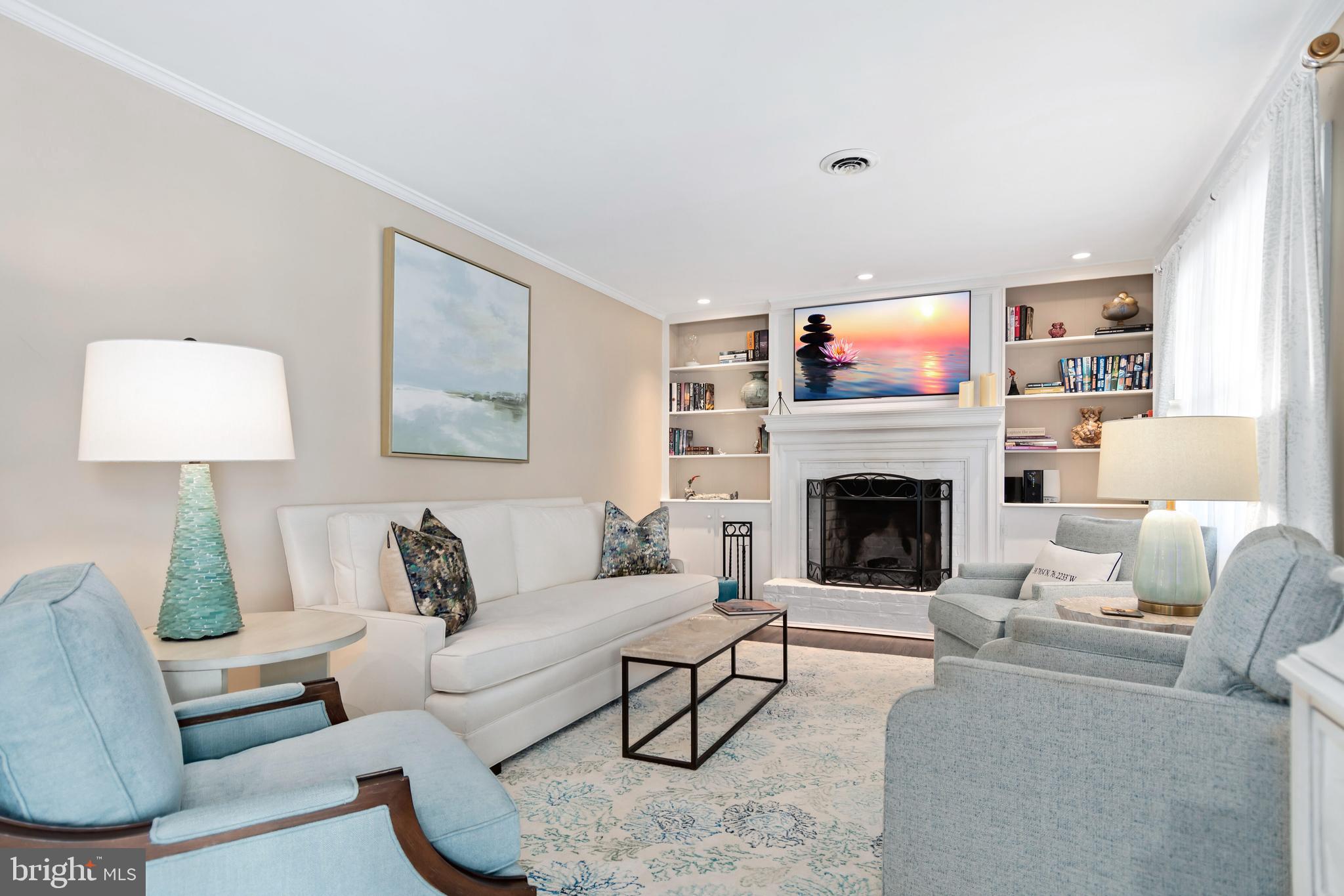 RIO VISTA - Residential