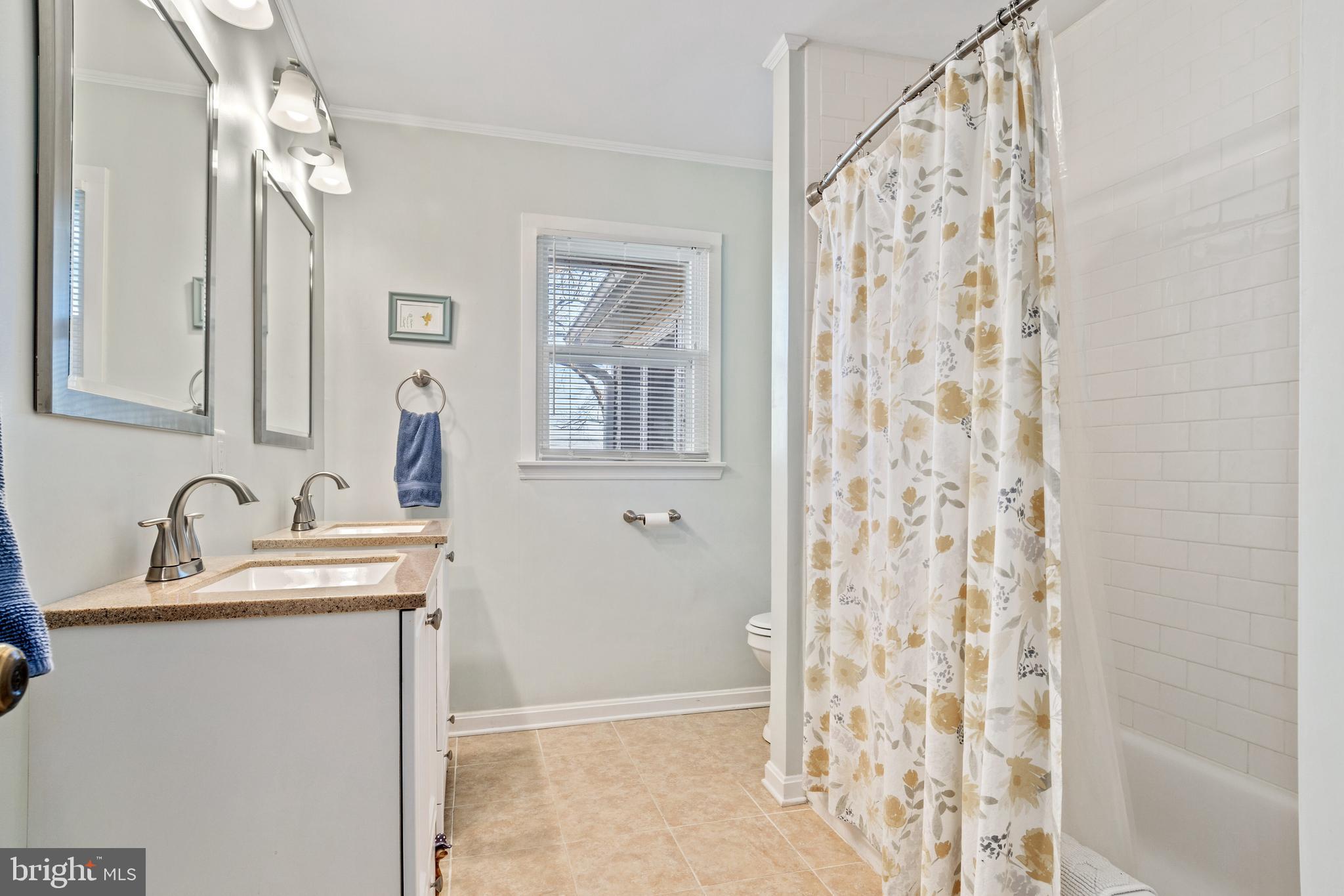 RIO VISTA - Residential