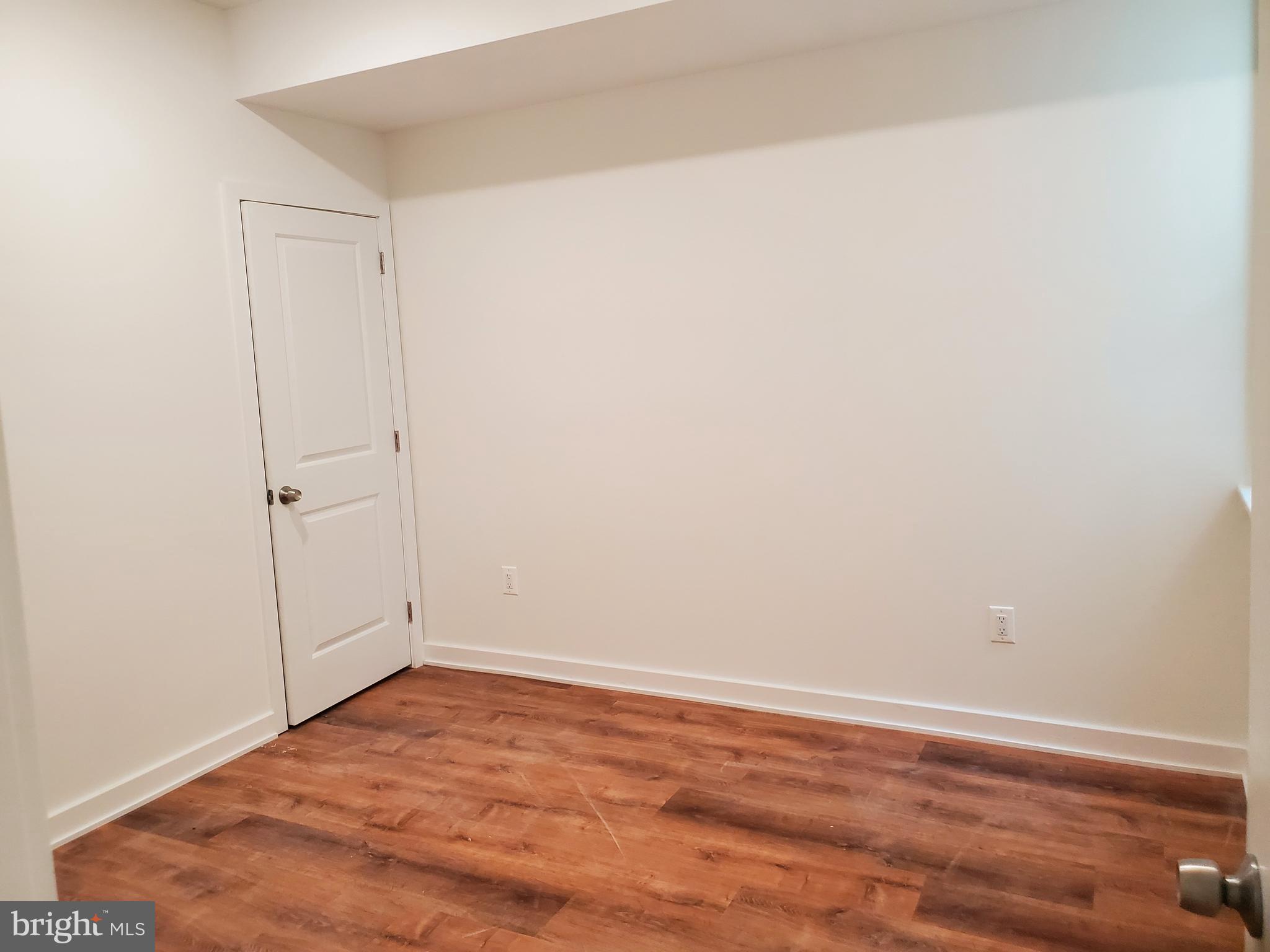 PHILADELPHIA (NORTH) - Residential Lease