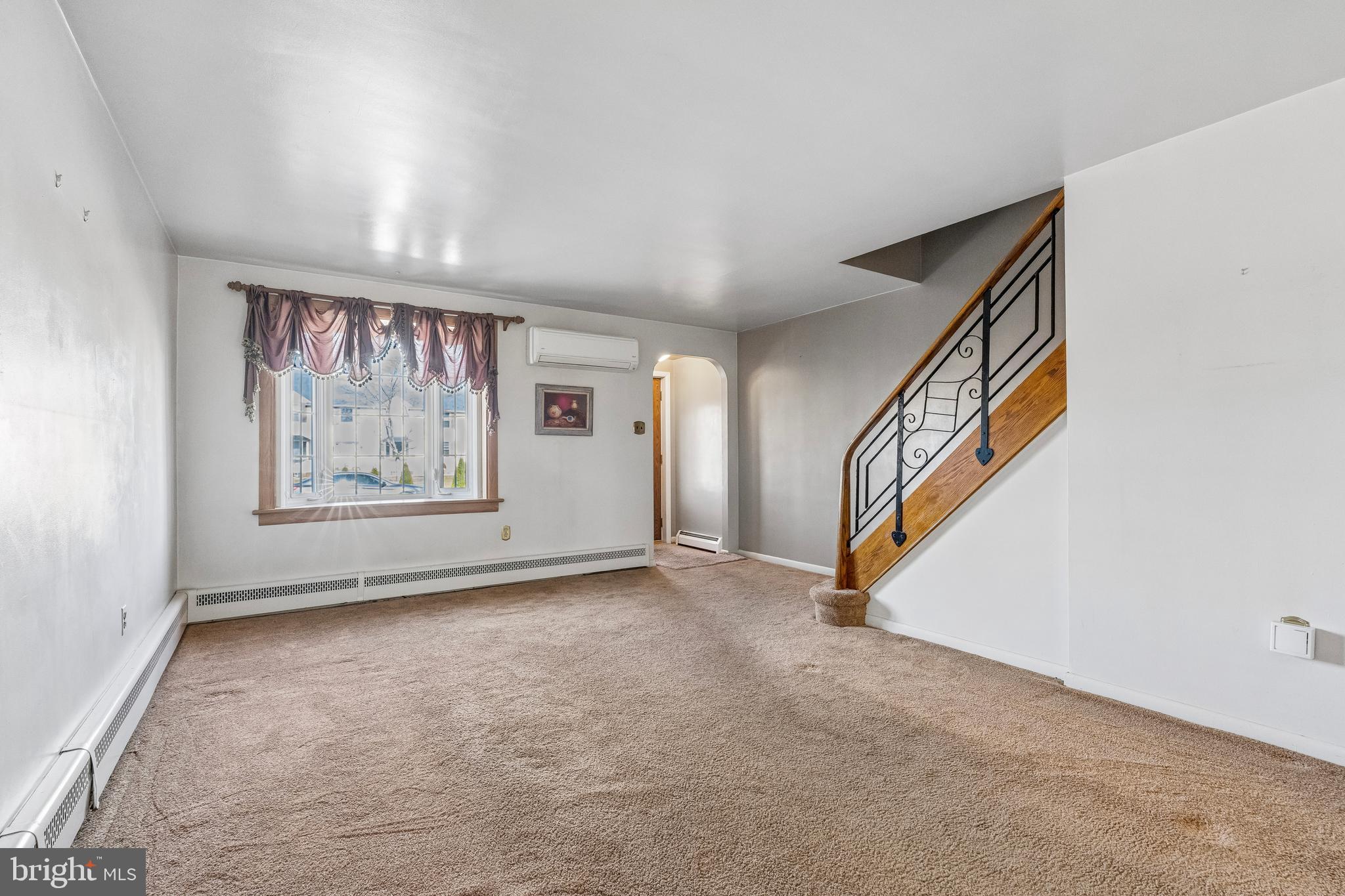 BUSTLETON - Residential