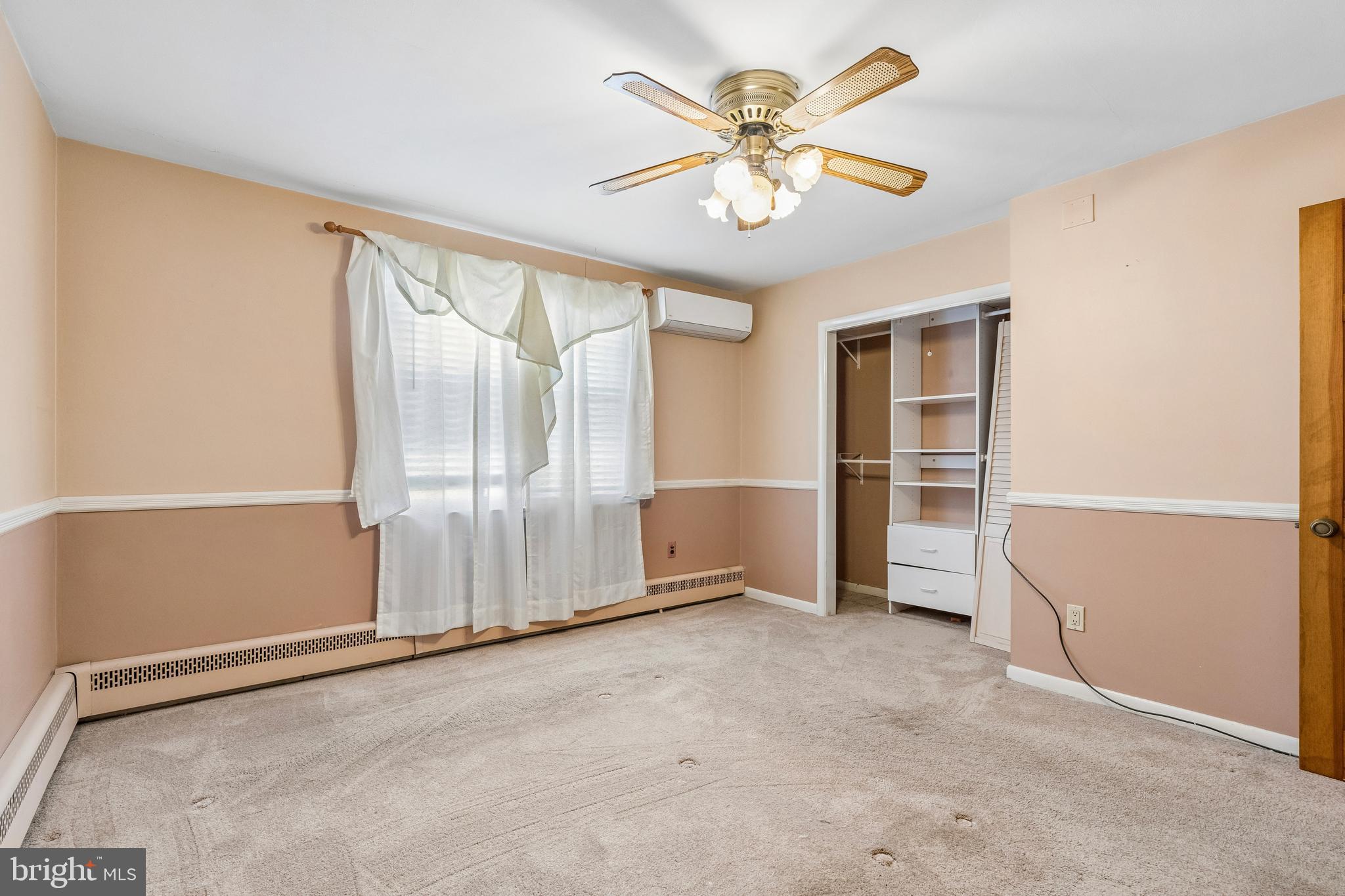 BUSTLETON - Residential