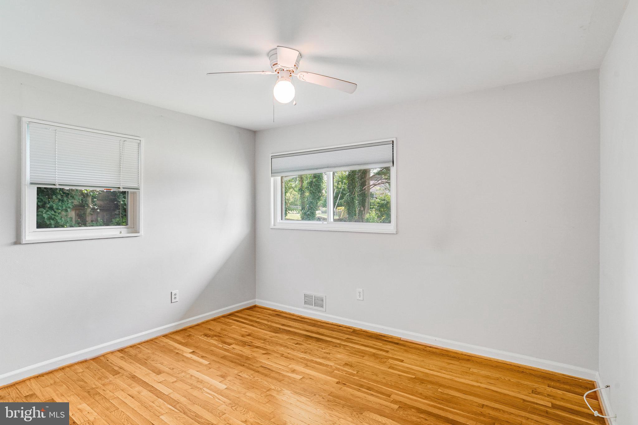 DALECREST - Residential Lease