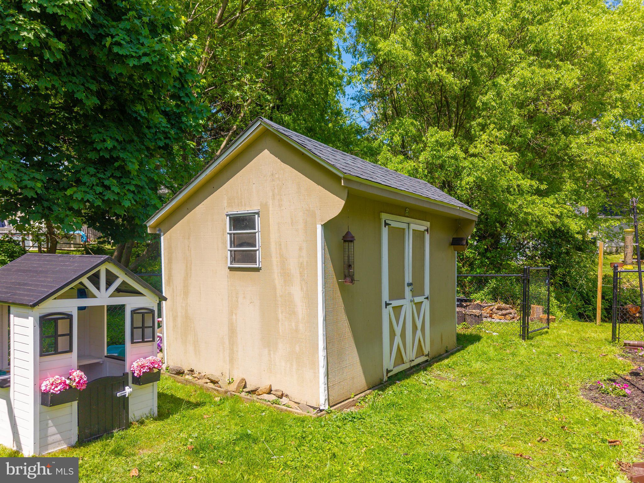 SWARTHMORE - Residential