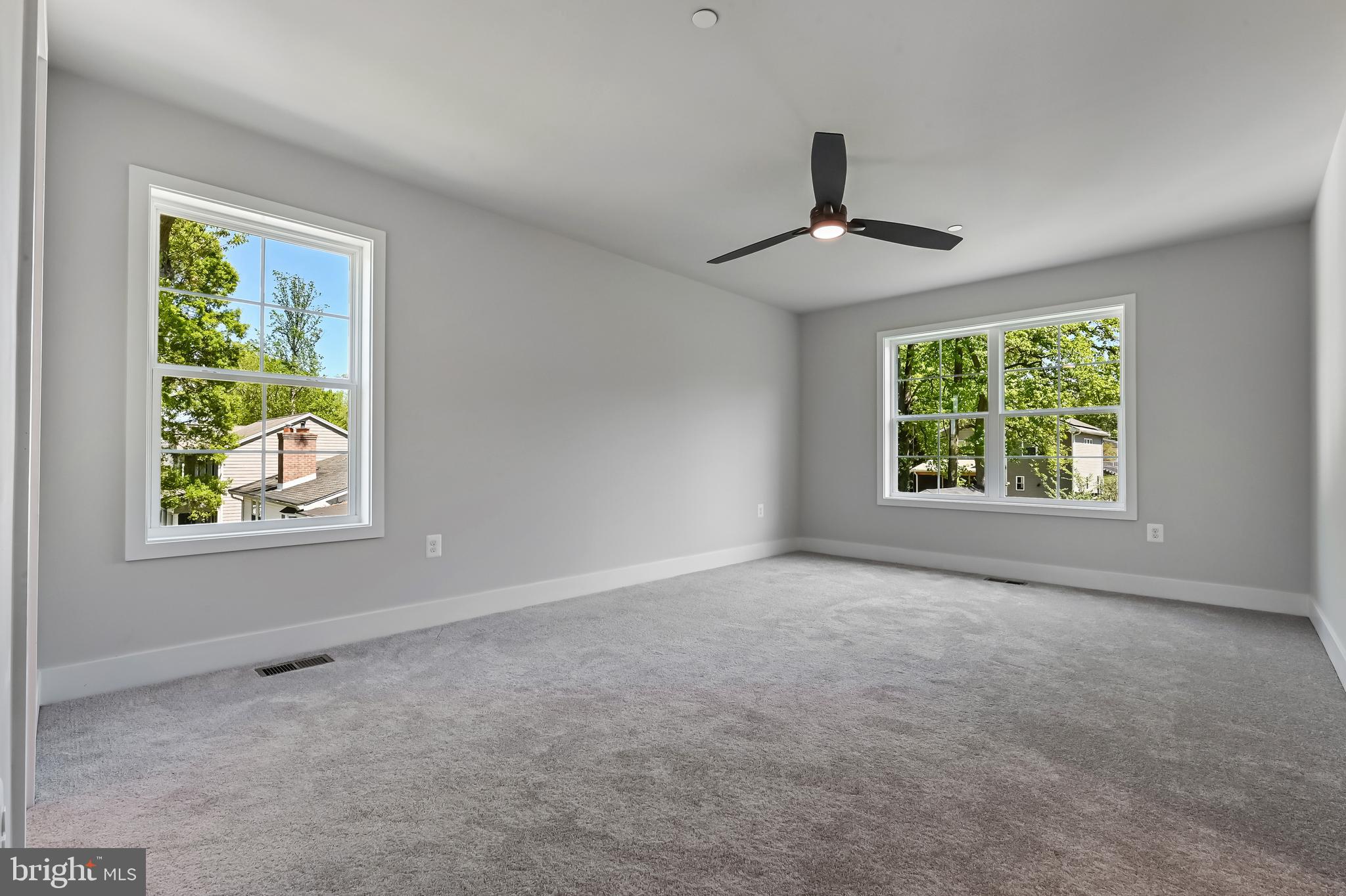 LOCH HAVEN BEACH - Residential