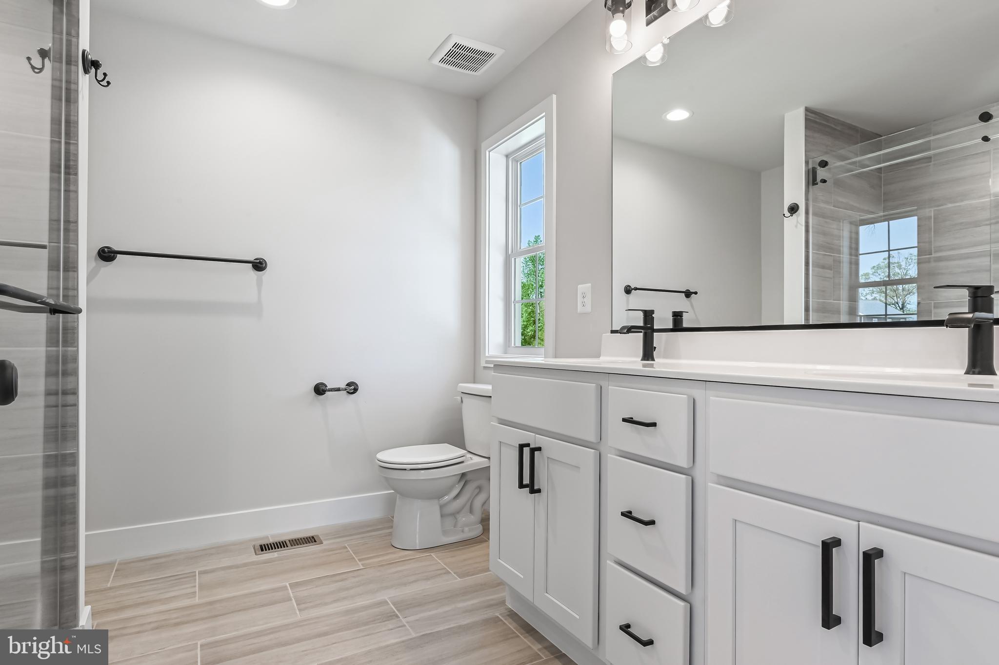 LOCH HAVEN BEACH - Residential