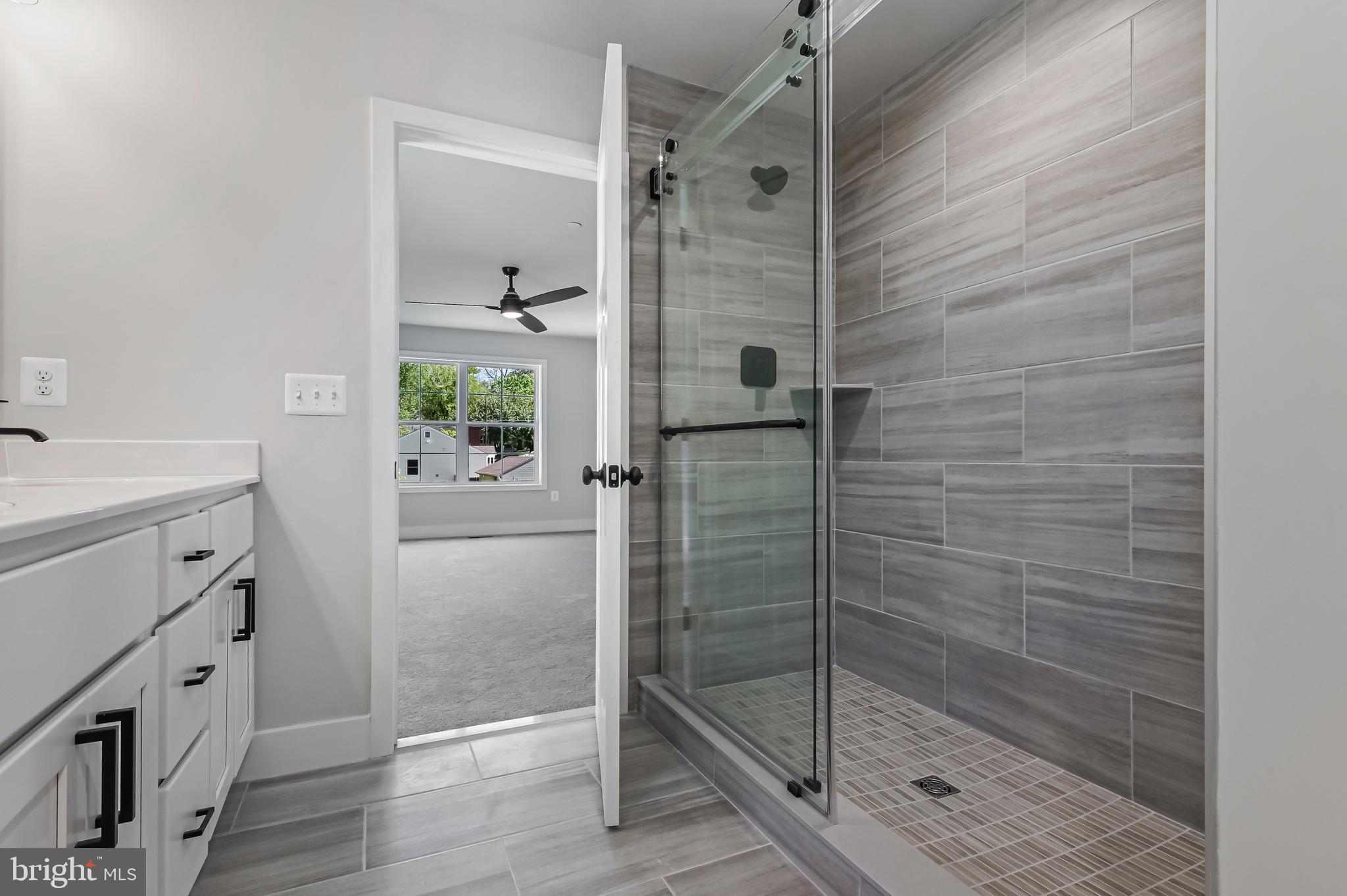 LOCH HAVEN BEACH - Residential