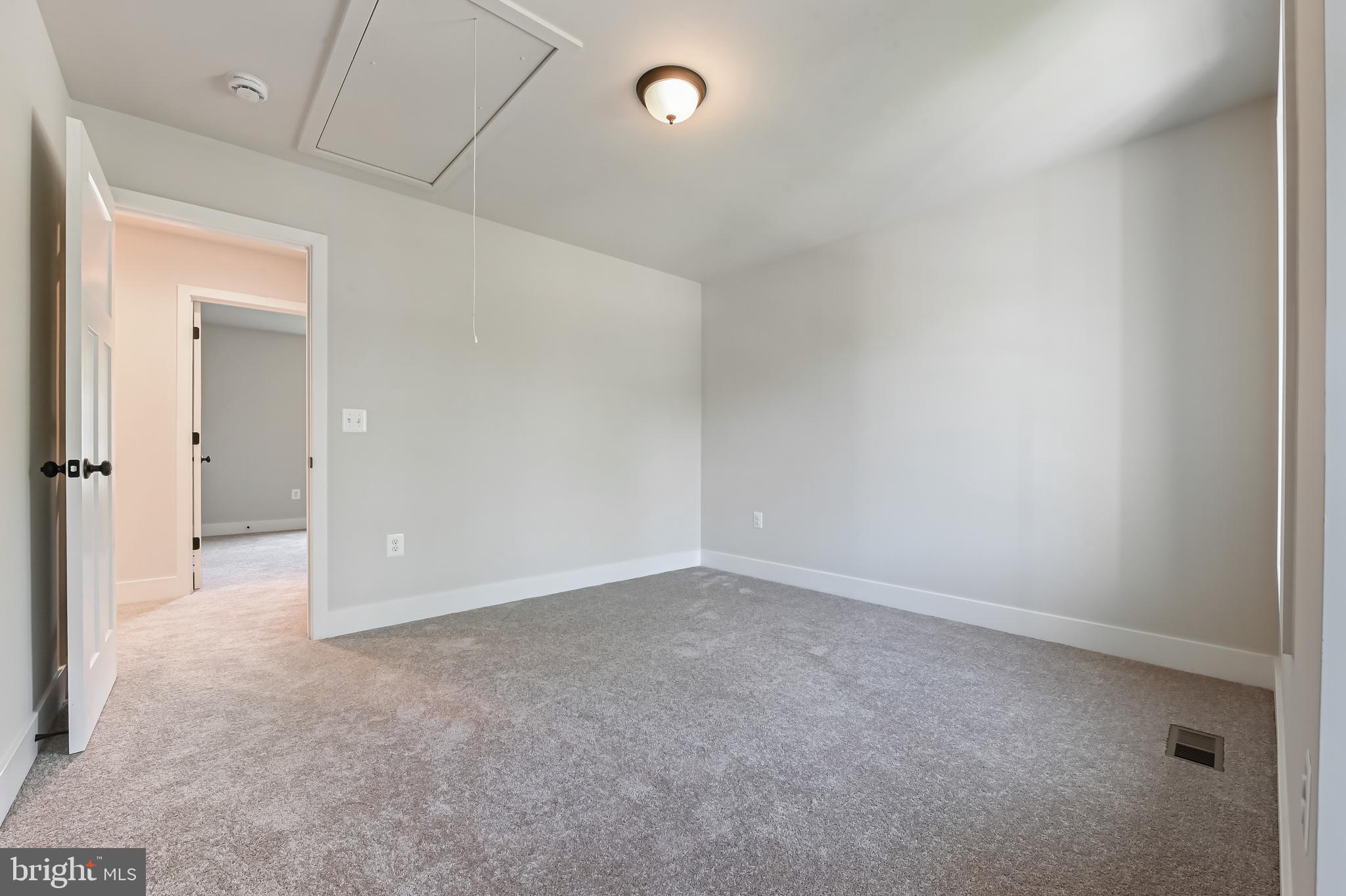 LOCH HAVEN BEACH - Residential