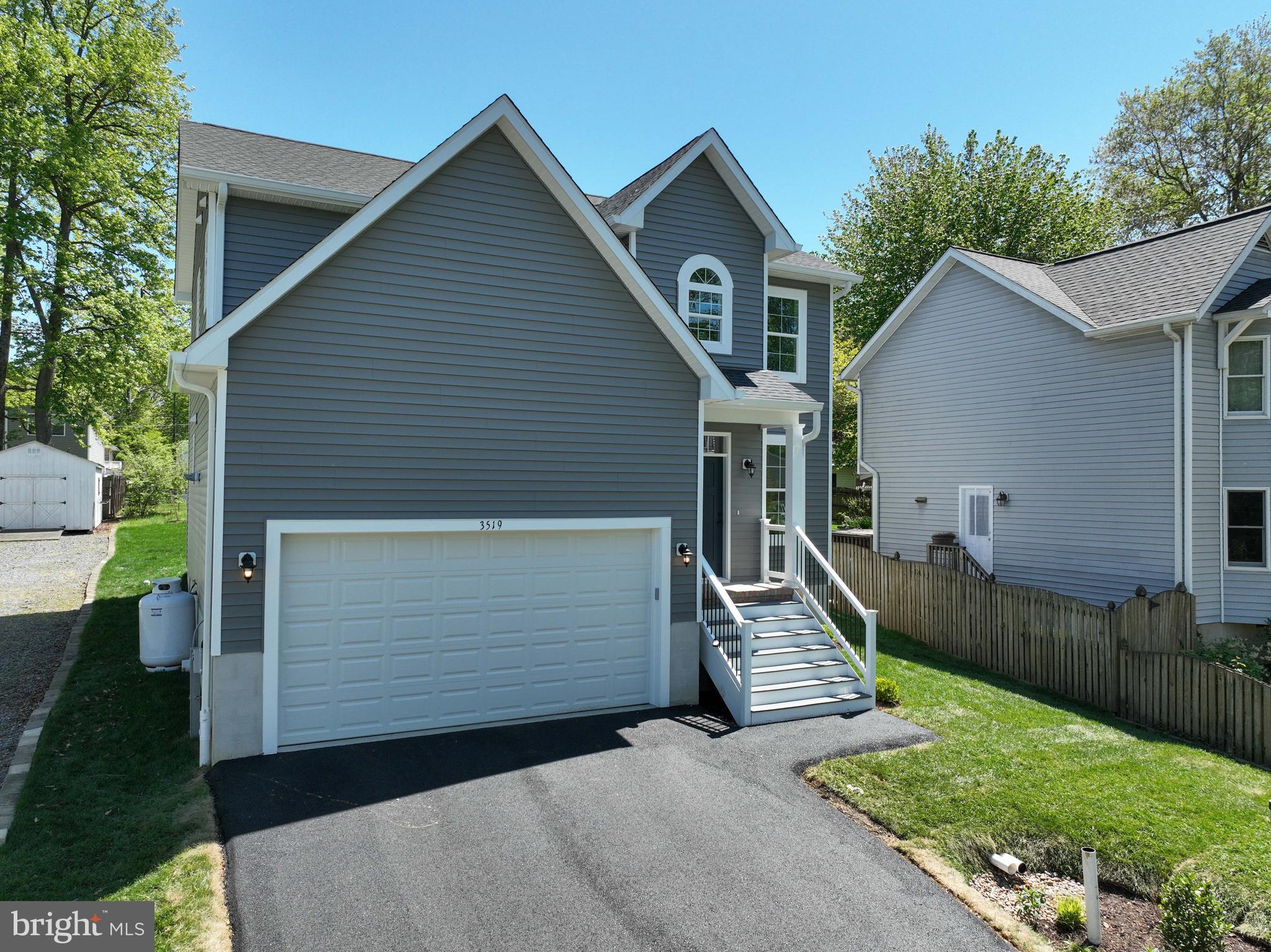 LOCH HAVEN BEACH - Residential